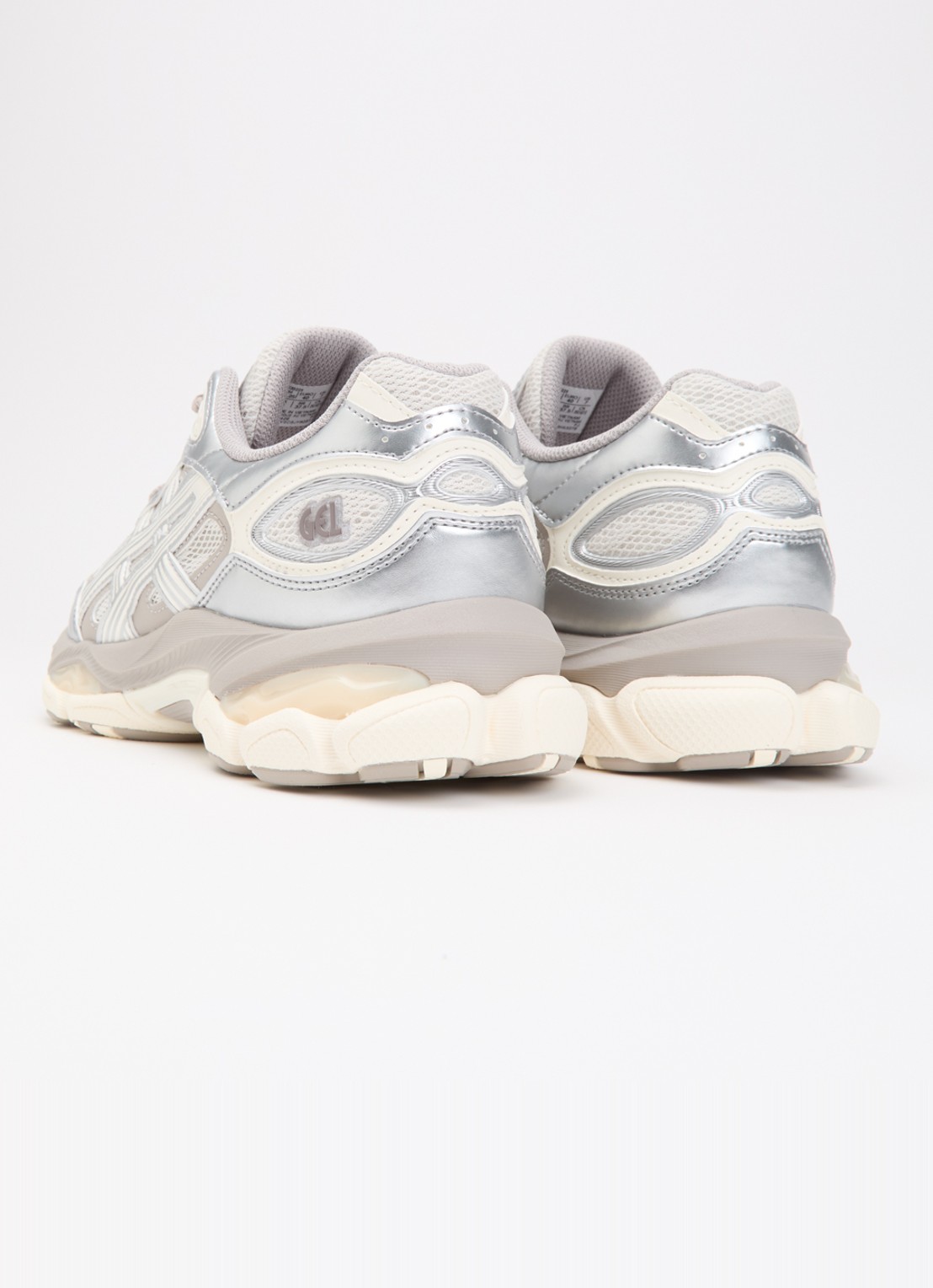 ASICS Gel-NYC 2.0 sneaker met metallic finish  - achterkant 5 taupe