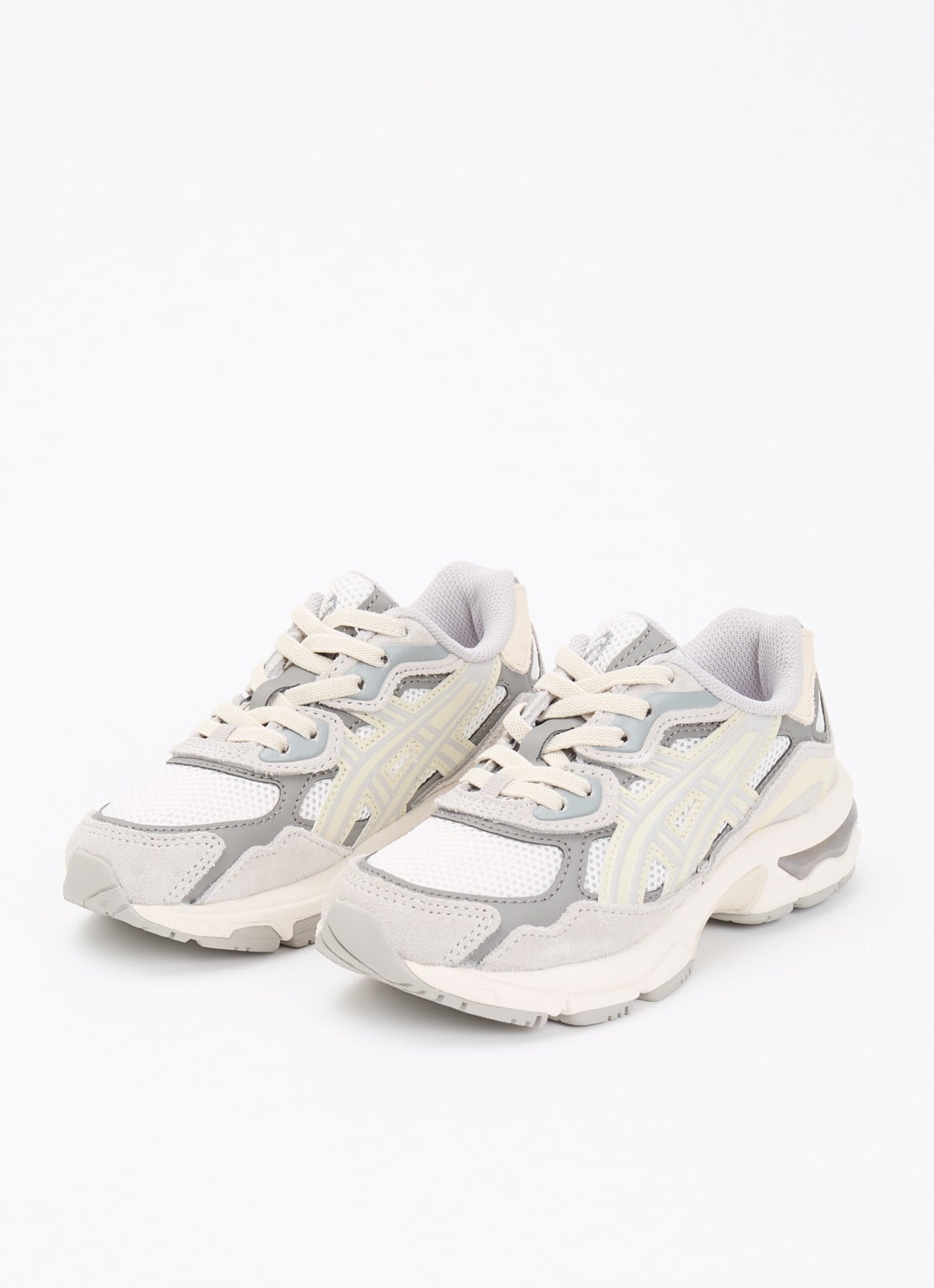 ASICS Gel-Nyc sneaker met suède details - voorkant 2 grijs