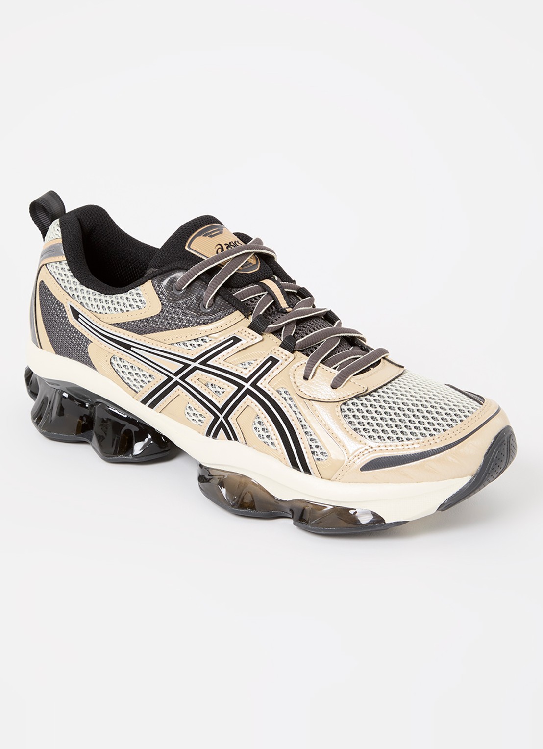 ASICS Gel-Quantum Kinetic sneaker met mesh details - voorkant beige