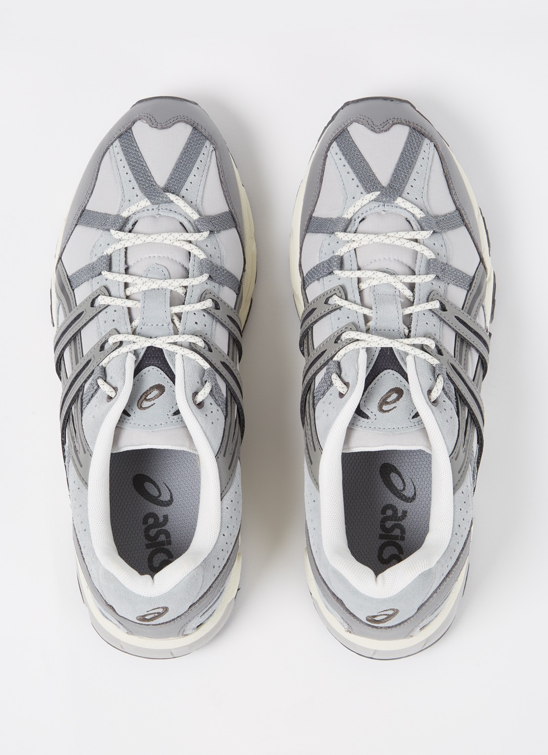 ASICS Gel Sonoma 15-50 hardloopschoen met suède details - detail 4 lichtgrijs