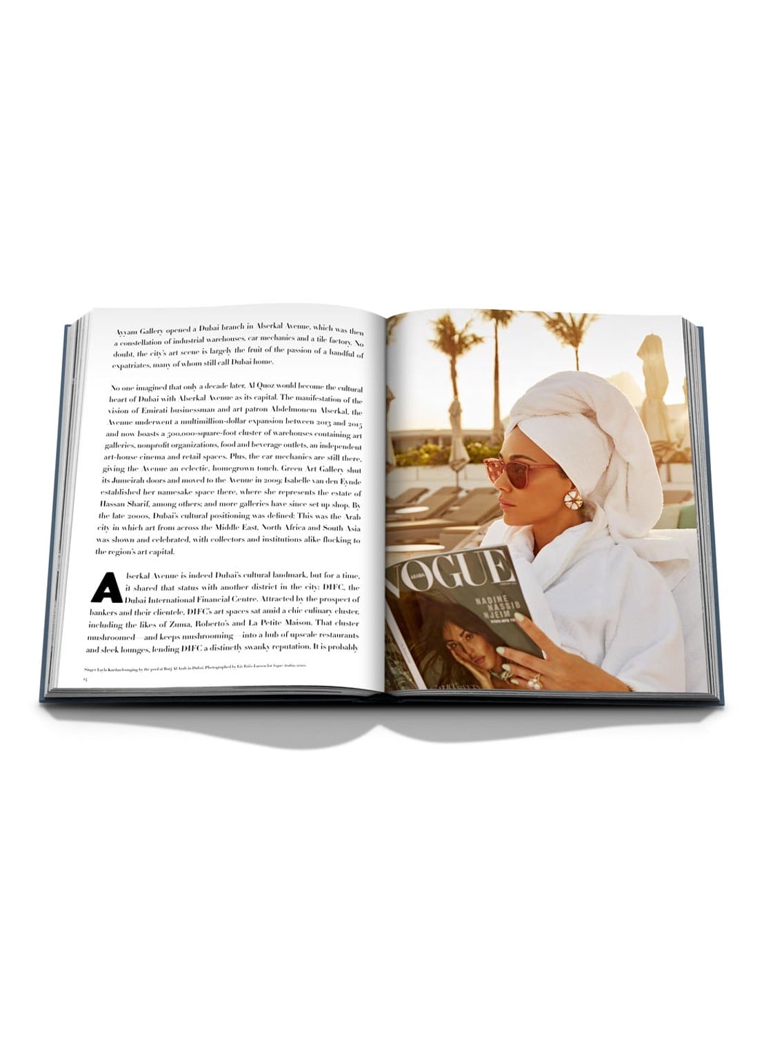 Assouline Dubai Wonder - voorkant 2 staalblauw