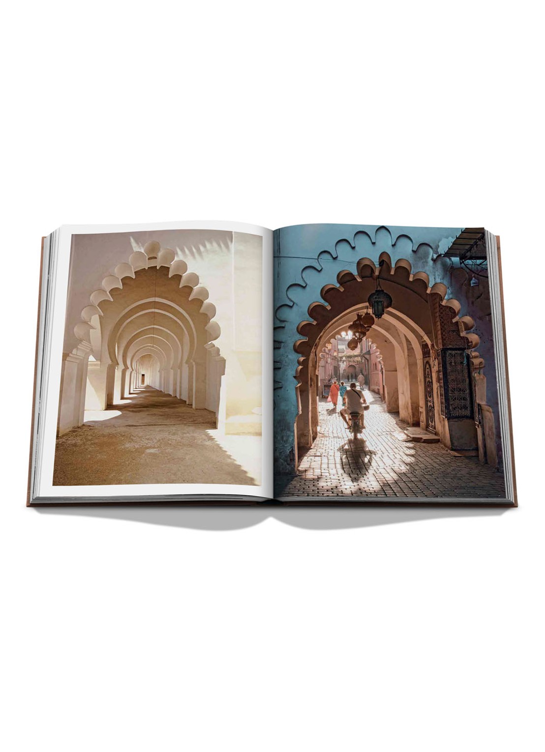 Assouline Marrakech Flair - voorkant 2 koraalroze