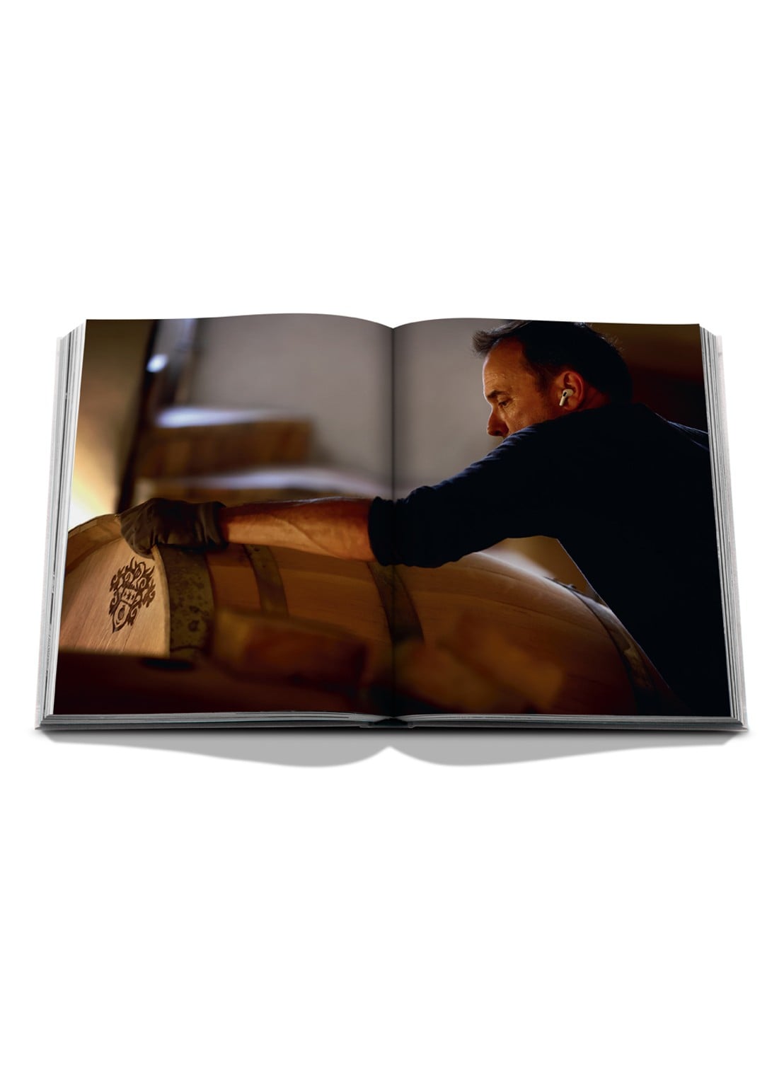 Assouline Oak, Wine & Spirits: A Tale of Alchemy - detail 5 multicolor