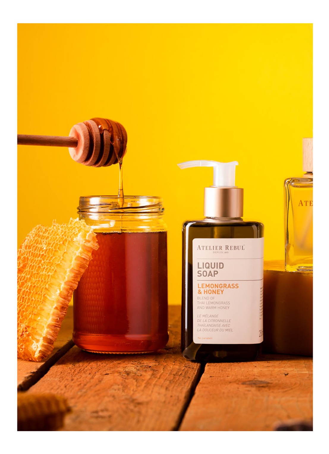 Atelier Rebul Lemongrass & Honey Liquid Soap - handzeep - detail 3 undefined