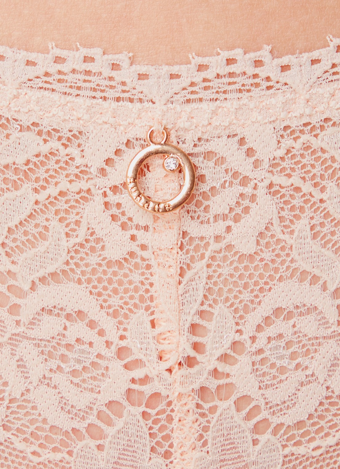 Aubade Rosessence Care shorty van kant - detail 4 oudroze