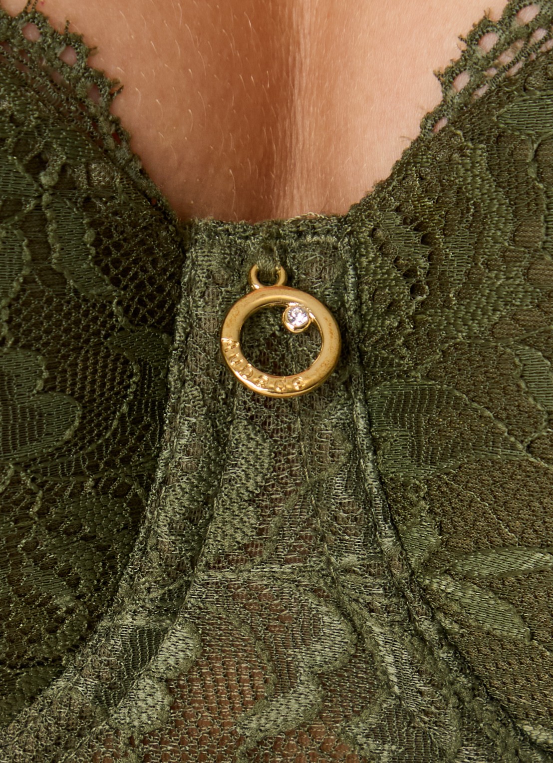 Aubade Rosessence voorgevormde beugel bh van kant - detail 5 mosgroen