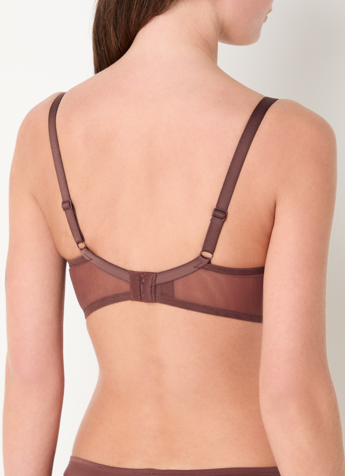 Aubade Sheer Emotion voorgevormde plunge bh - achterkant 5 chocoladebruin