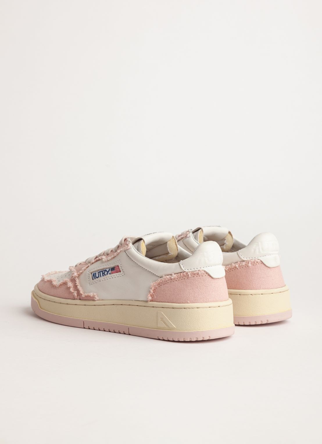 Autry Medalist Low Canvas sneaker van leer - detail 3 roze