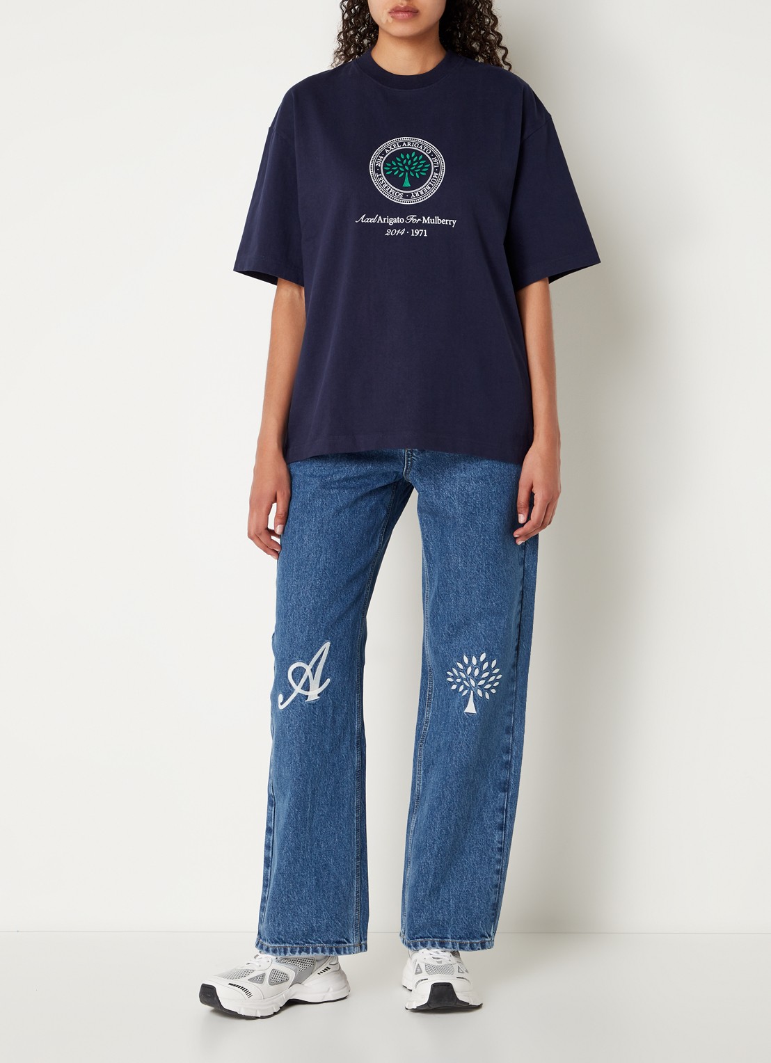 Axel Arigato AA x Mulberry Box Fit T-shirt met logo - unisex - voorkant 6 blauw