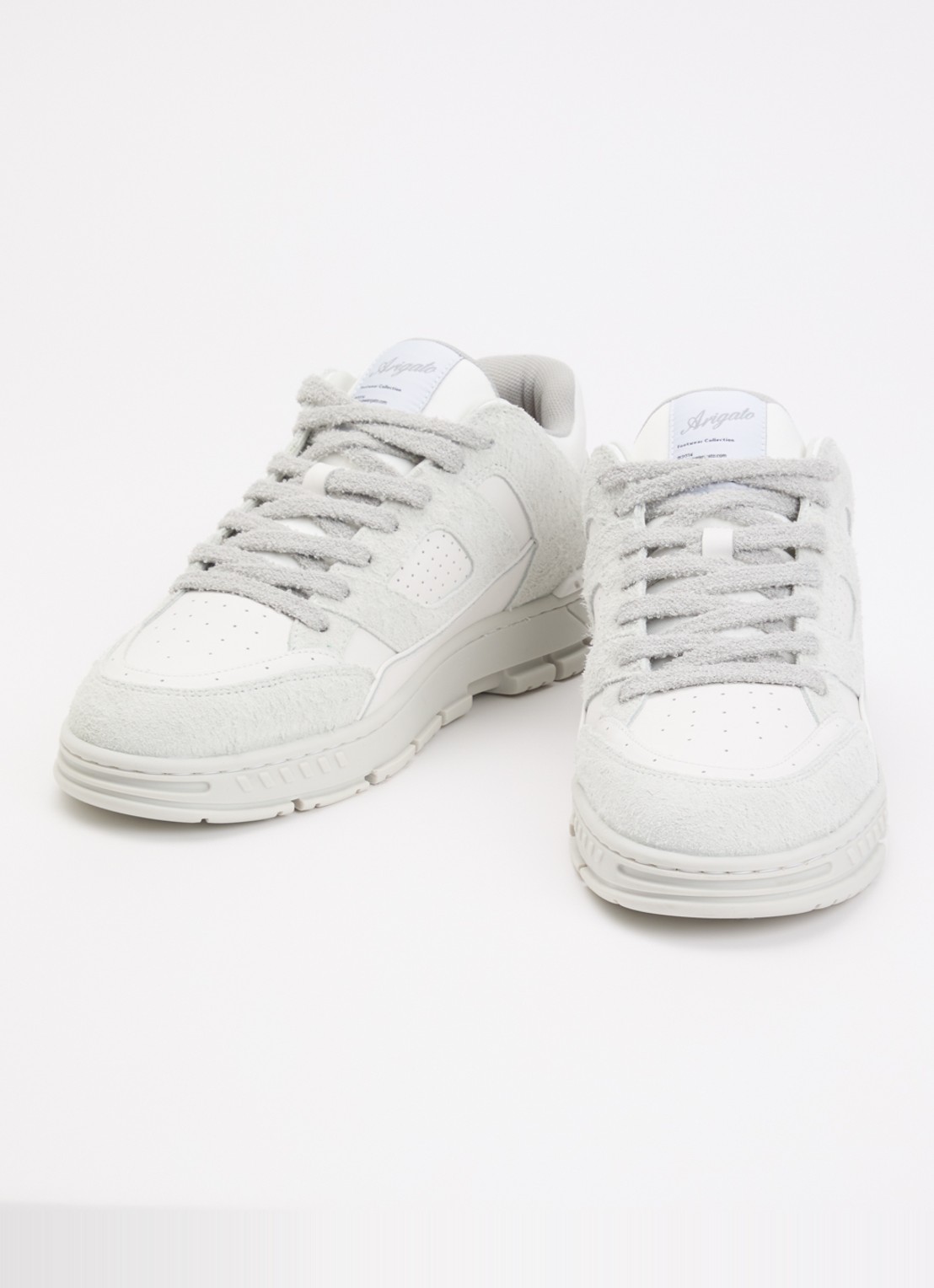 Axel Arigato Area Lo Fluffy sneaker met suède details - detail 3 grijs