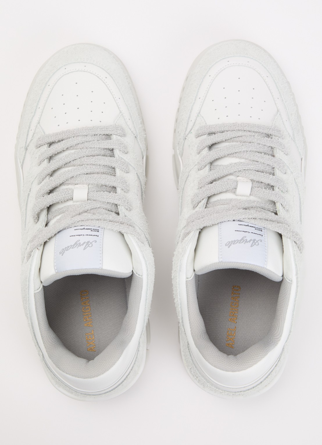 Axel Arigato Area Lo Fluffy sneaker met suède details - detail 4 grijs