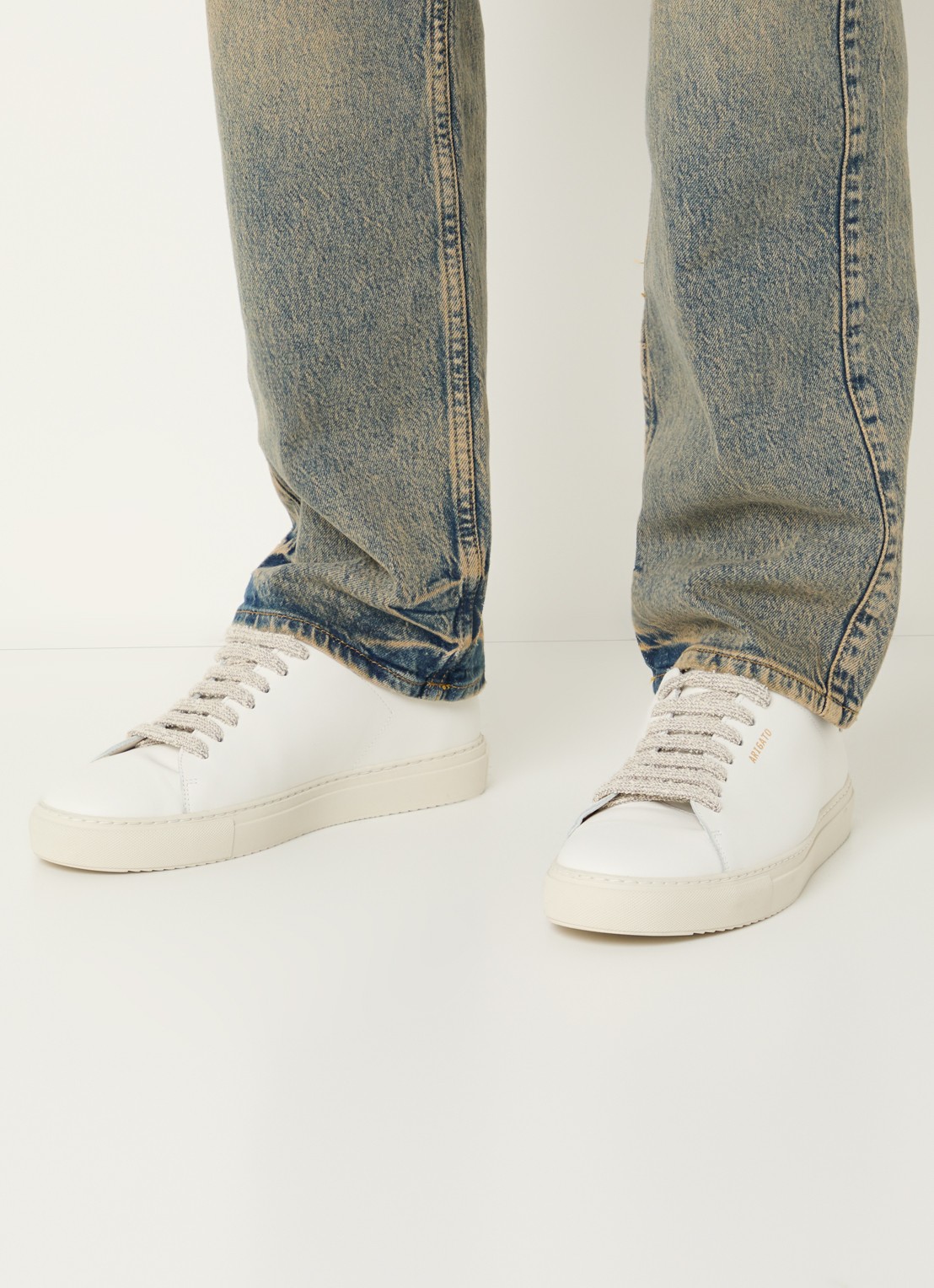 Axel Arigato Clean 90 sneaker van leer - voorkant 2 wit