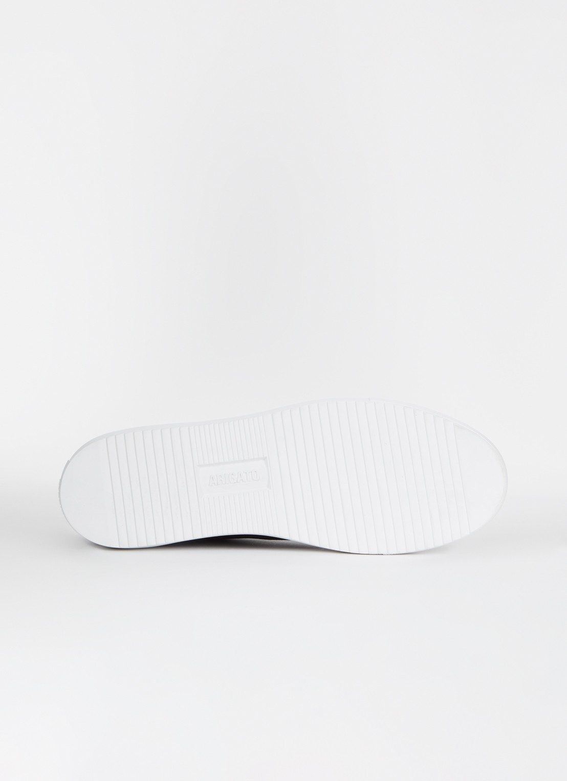 Axel Arigato Clean 90 sneaker van suède met logo - detail 4 zwart