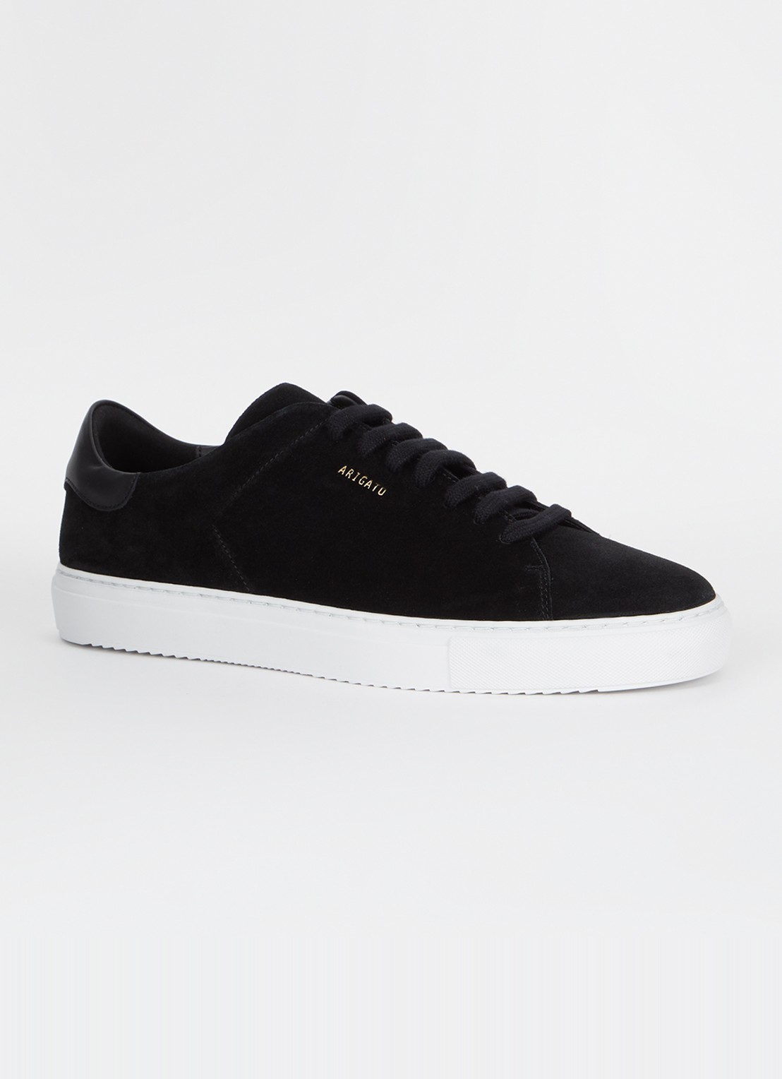 Axel Arigato Clean 90 sneaker van suède met logo - voorkant 5 zwart