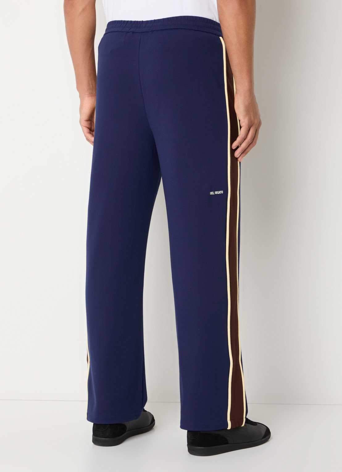 Axel Arigato Curb straight fit joggingbroek met steekzakken - achterkant 5 royalblauw