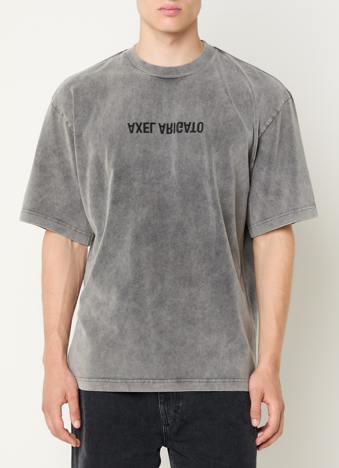 Axel Arigato Distort T-shirt met logoprint - detail 4 zwart