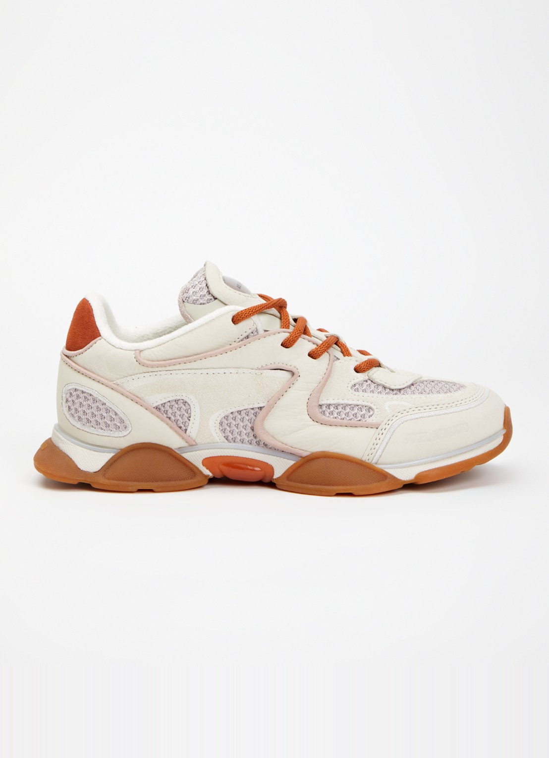Axel Arigato Eris sneaker van leer met details van mesh en suède - voorkant beige
