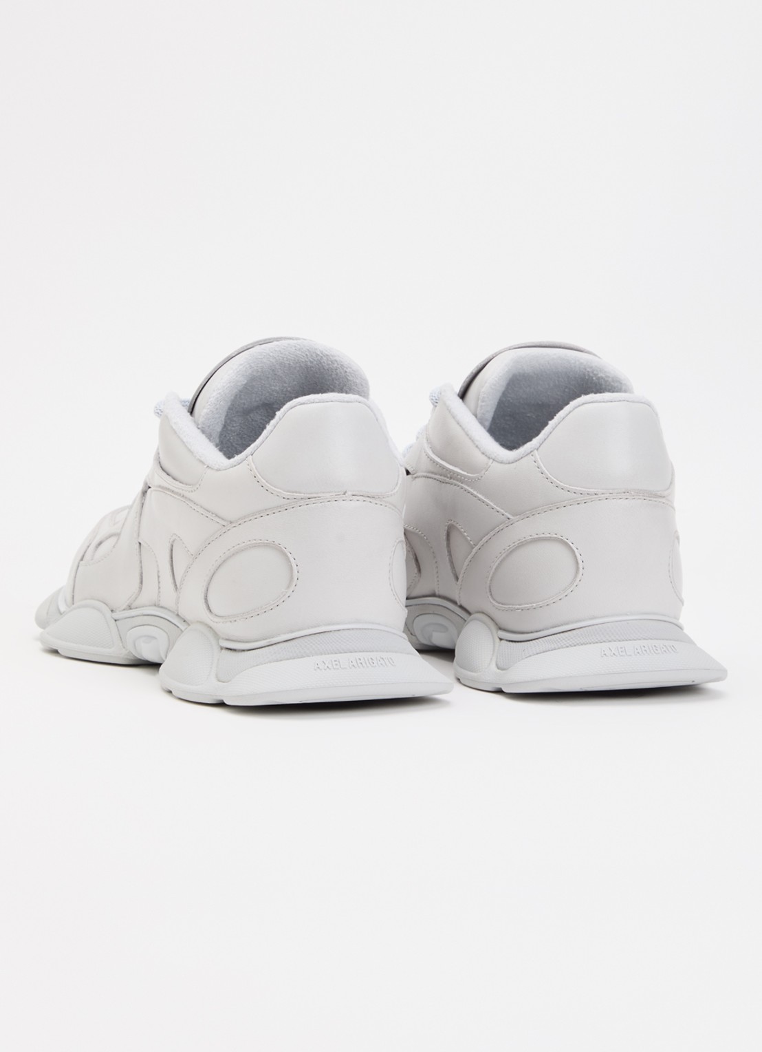 Axel Arigato Eris sneaker van leer - achterkant 2 lichtgrijs