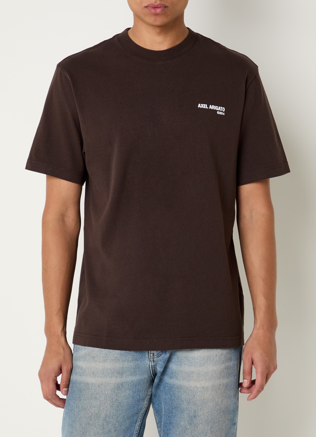 Axel Arigato Legacy T-shirt met logo - detail 4 donkerbruin