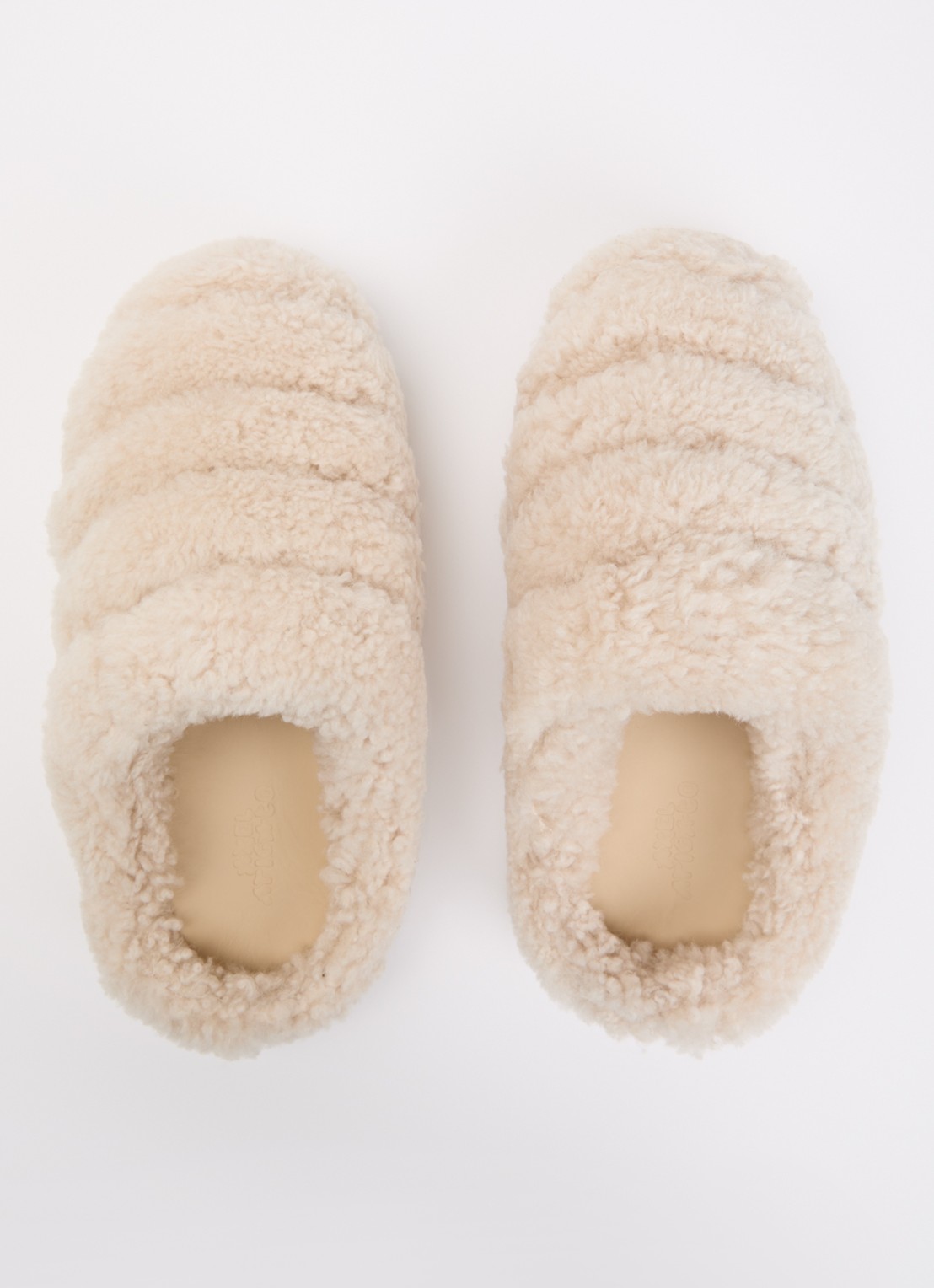 Axel Arigato Snail Shearling muiltje van teddy - detail 3 lichtbruin