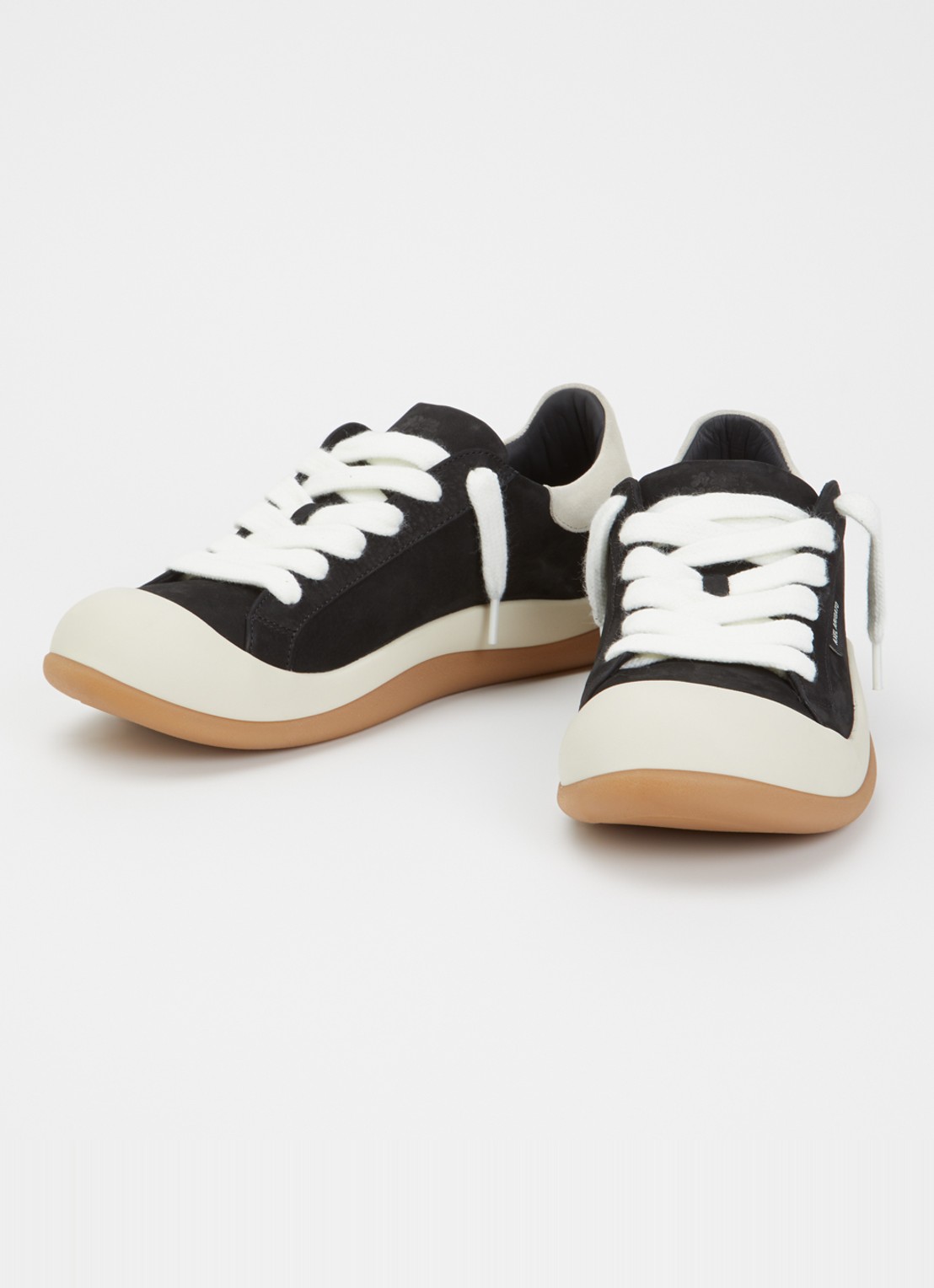 Axel Arigato Squish sneaker van nubuck met details van suéde  - detail 3 zwart
