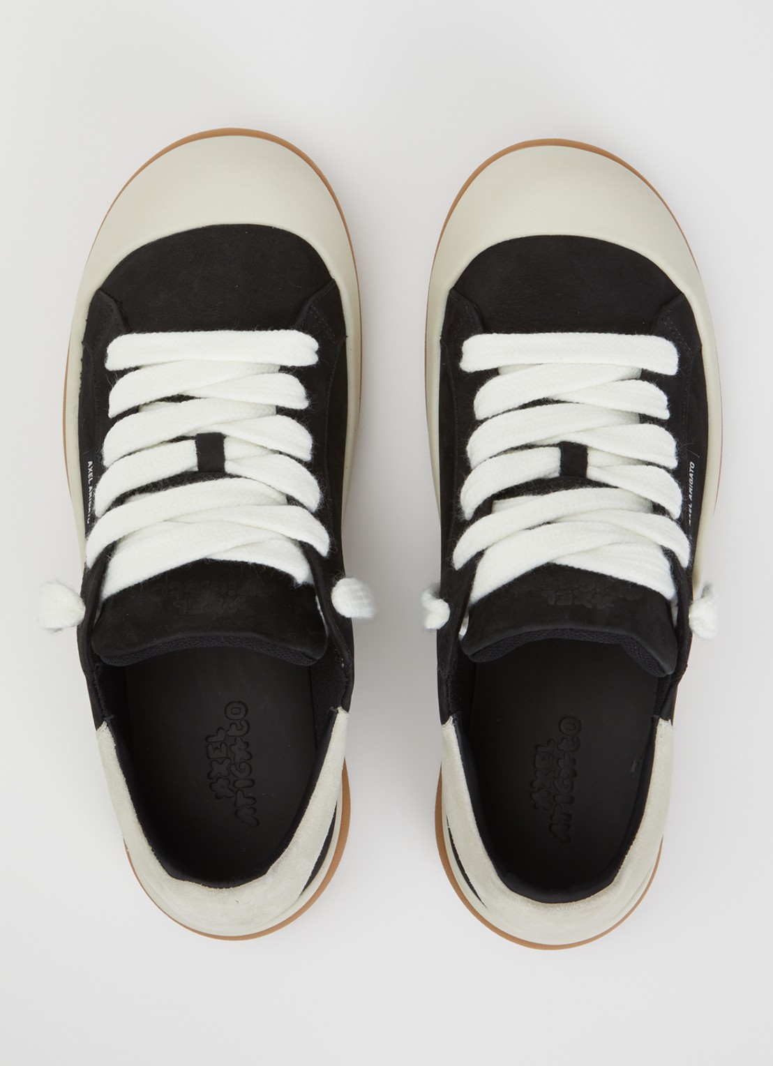 Axel Arigato Squish sneaker van nubuck met details van suéde  - detail 4 zwart