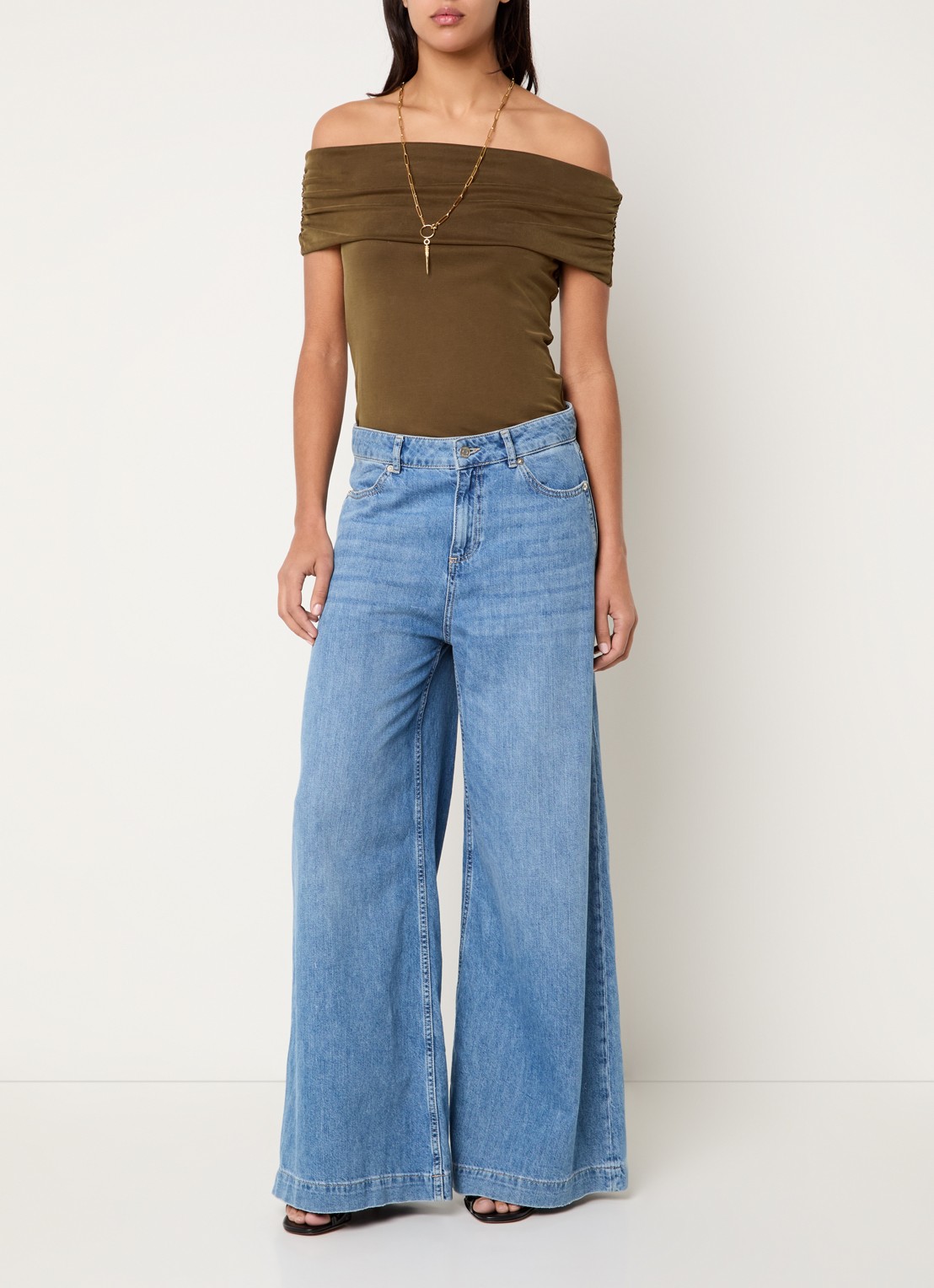 ba&sh Bene ribgebreide off shoulder top - voorkant 4 mosgroen