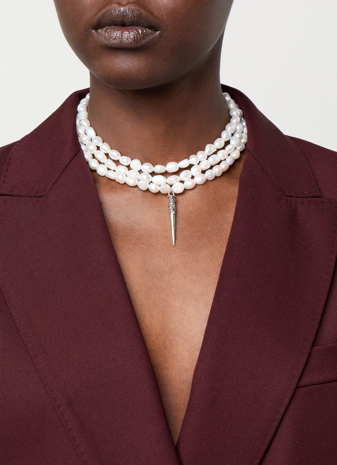 ba&sh Blanca parelketting van zilver met hanger - voorkant 2 wit