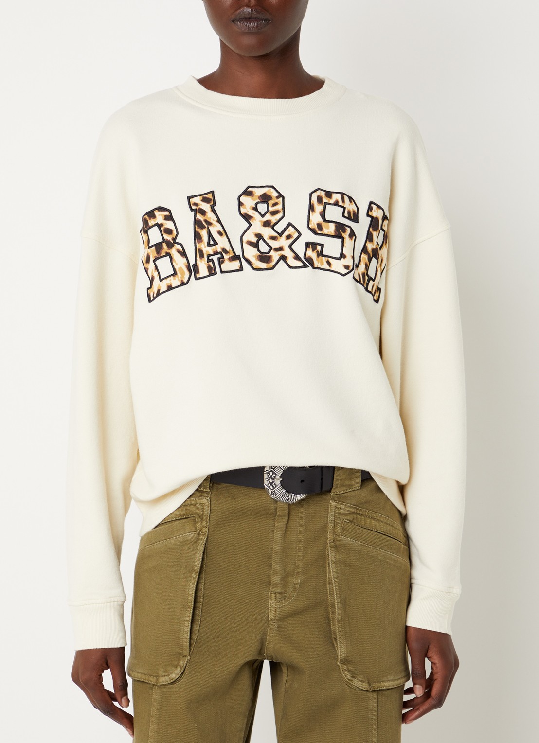 ba&sh Brad sweater met logo - detail gebroken wit