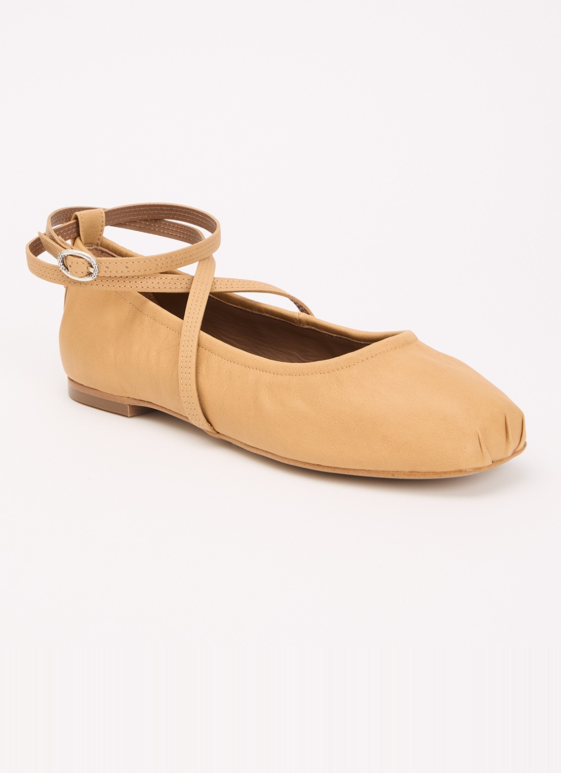 ba&sh Calda ballerina van lamsleer - voorkant 4 camel