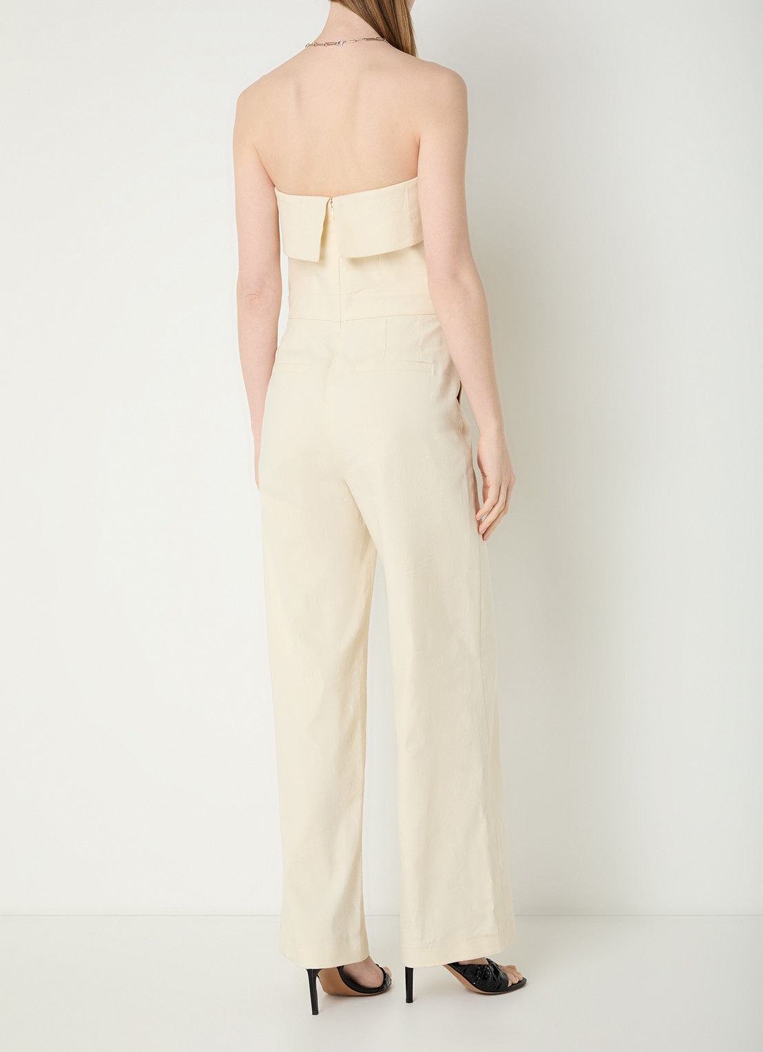 ba&sh Cenelia wide fit jumpsuit in linnenblend - achterkant 2 beige