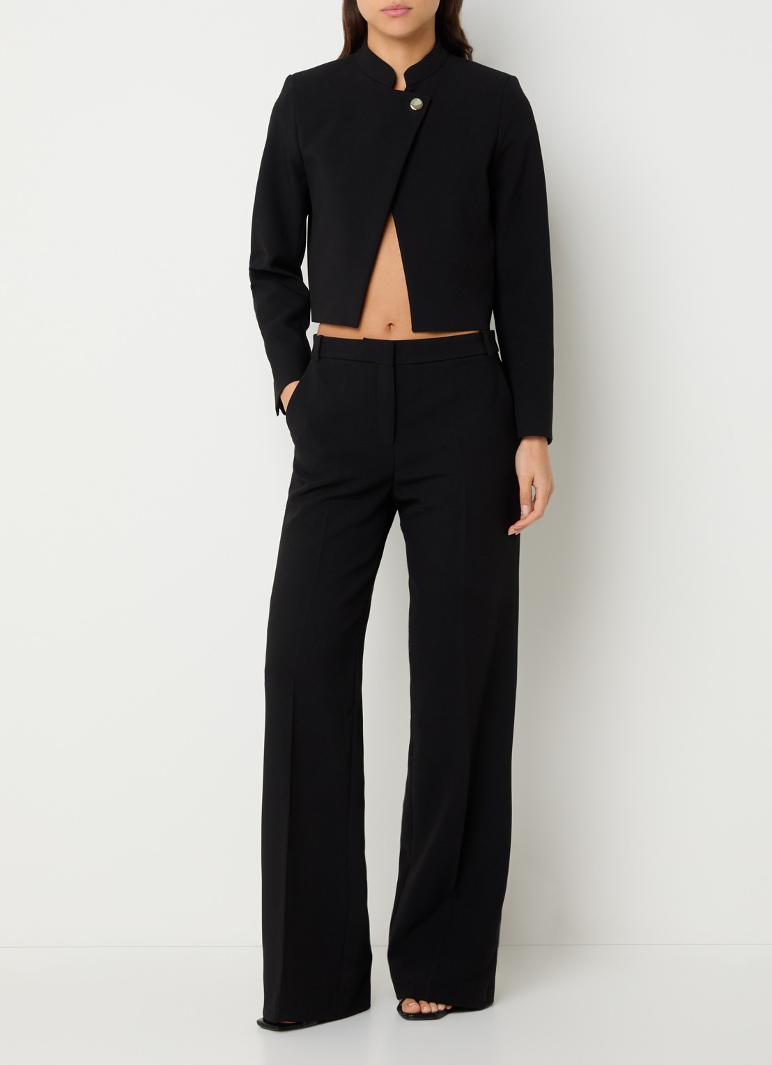 ba&sh Chaza mid waist straight fit pantalon met steekzakken - voorkant 4 zwart