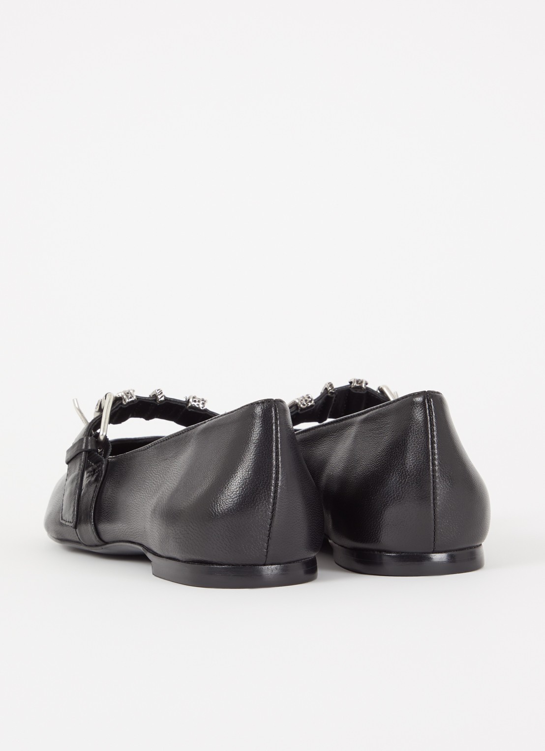 ba&sh Cherkane ballerina van lamsleer met gespdetail - achterkant zwart