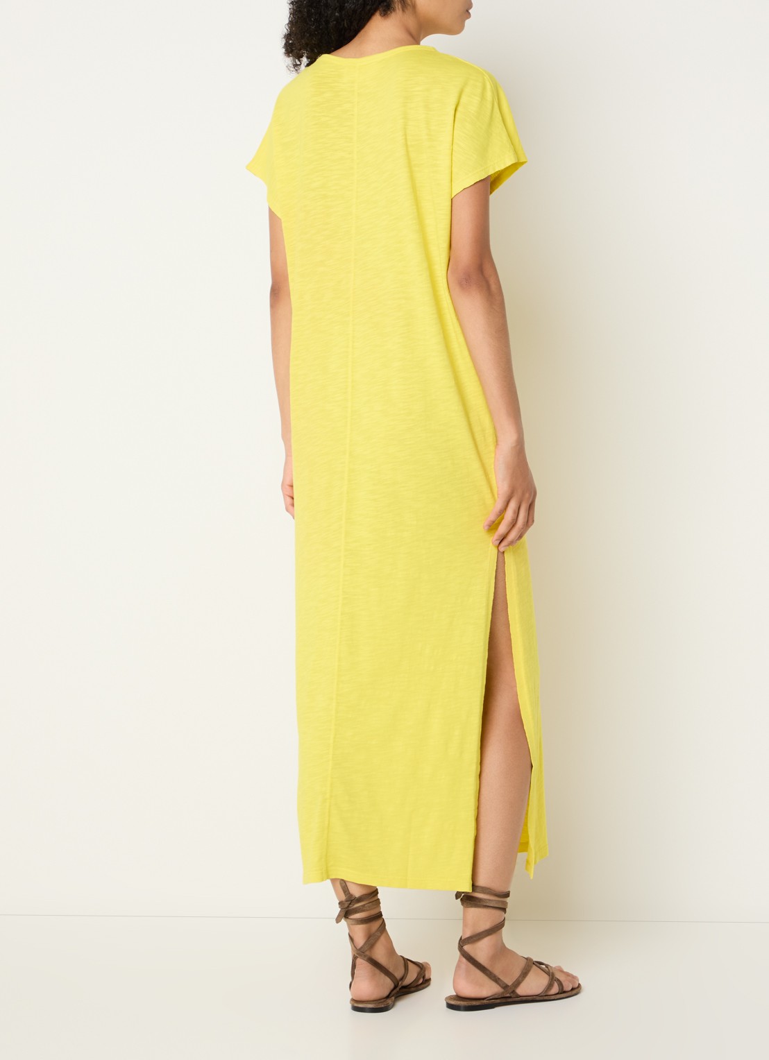 ba&sh Civia midi T-shirt jurk met logo - achterkant 2 geel