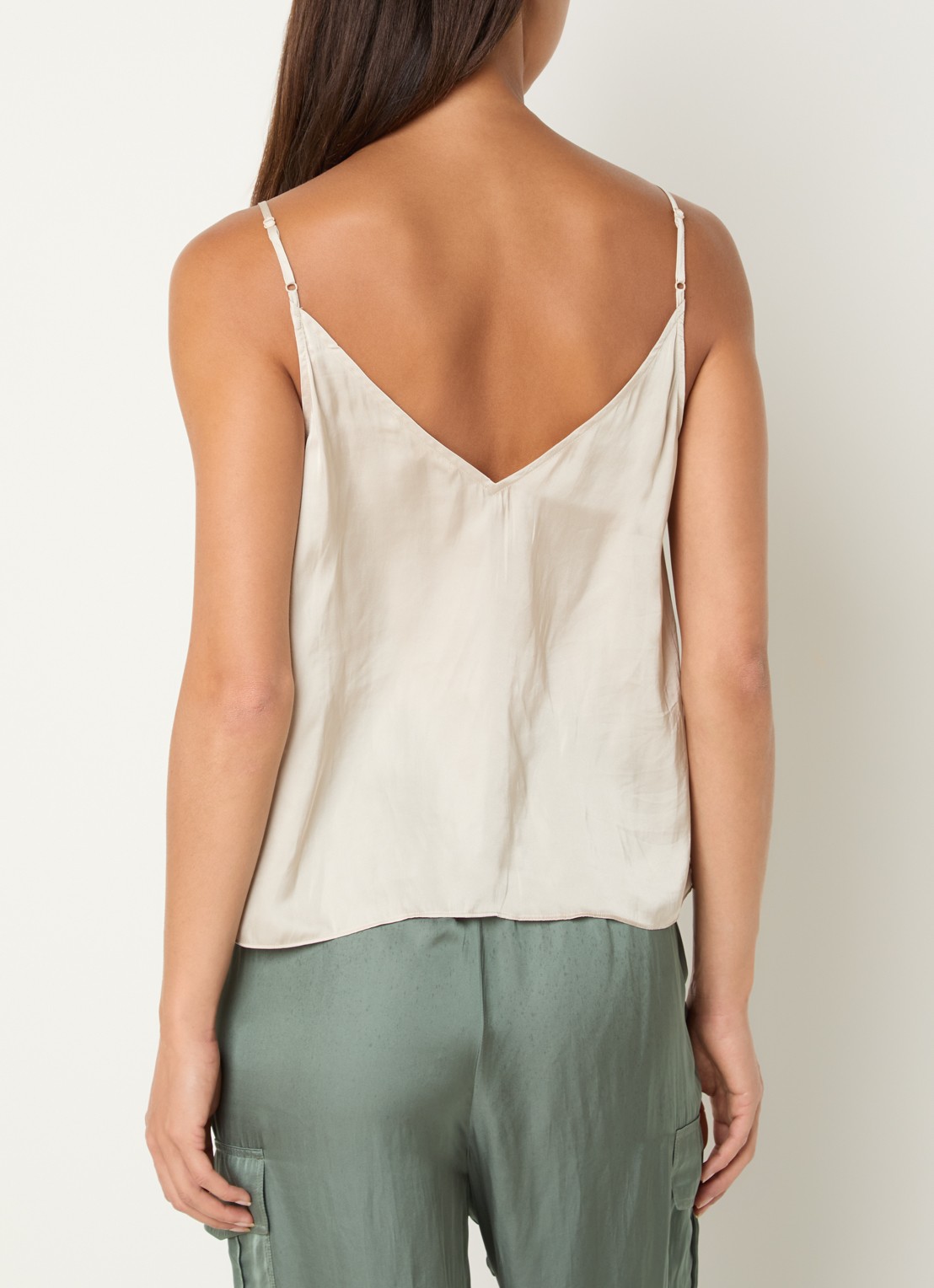 ba&sh Clovis top met spaghetti bandjes en glanzende finish  - achterkant beige