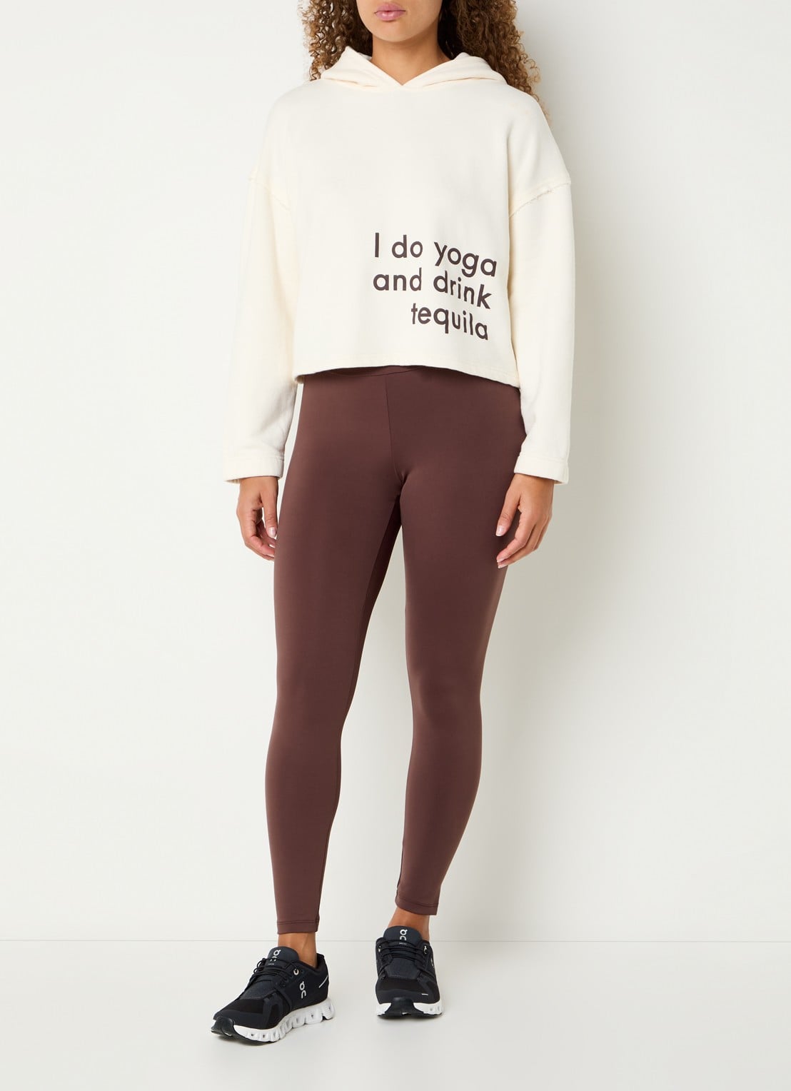 ba&sh Cropped hoodie met print - voorkant 3 gebroken wit