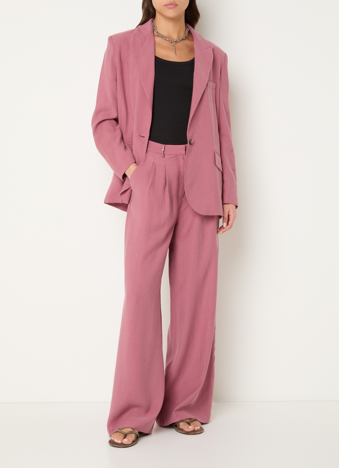 ba&sh Dalena blazer met klepzakken - voorkant 4 roze