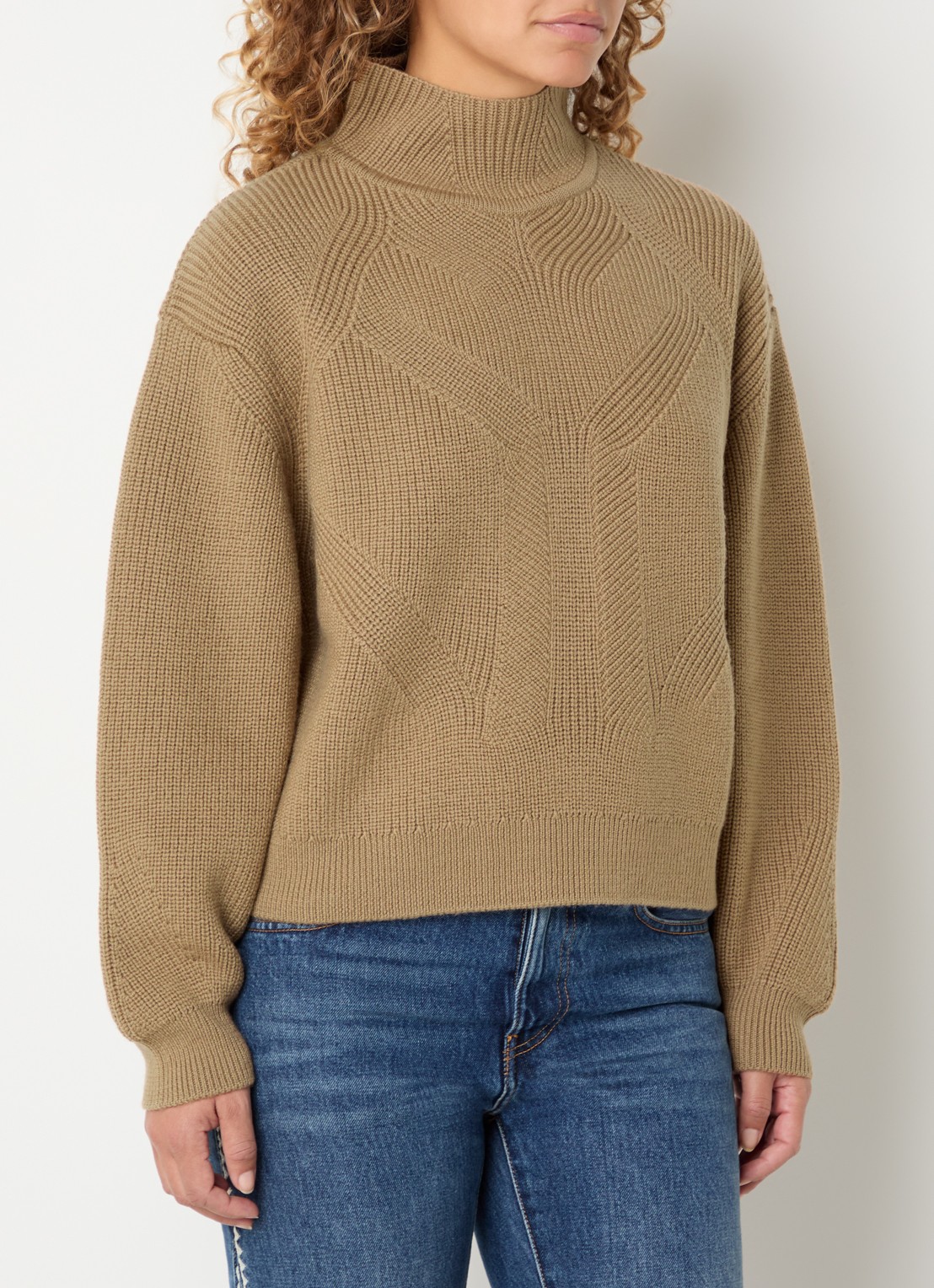 ba&sh Fijngebreide pullover van wol met opstaande kraag - detail 4 camel