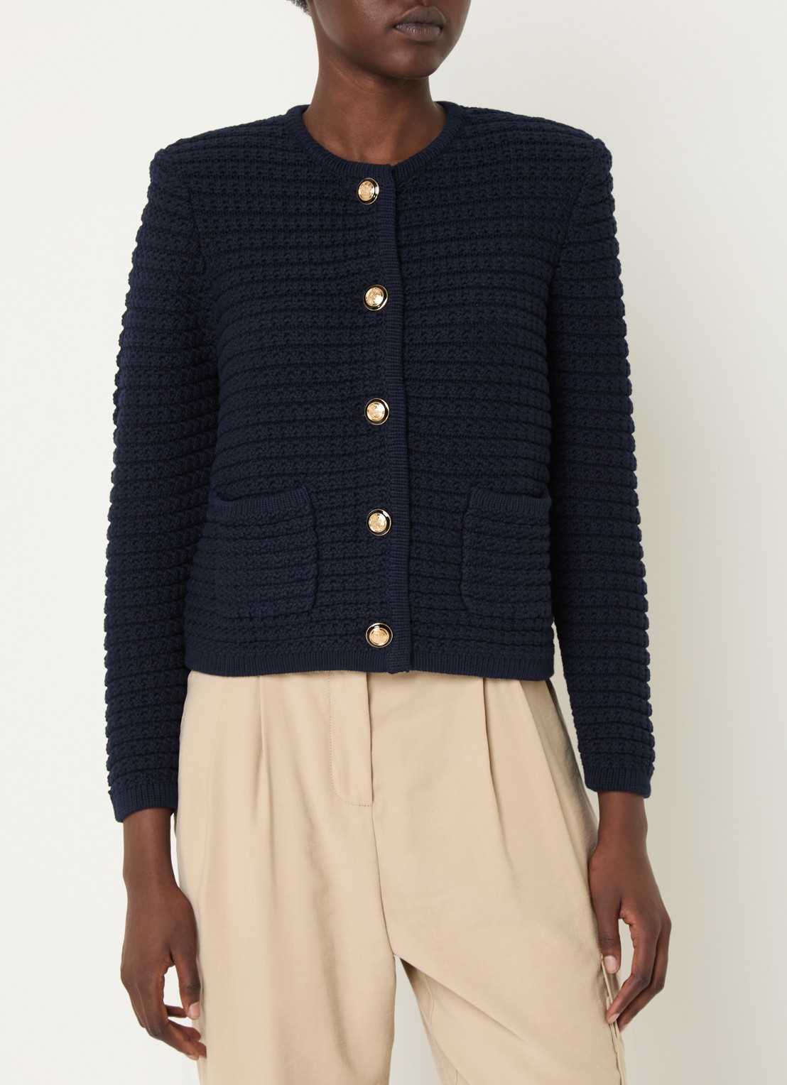 ba&sh Gaspard grofgebreid vest met opgestikte zakken en schoudervulling - detail 3 blauw
