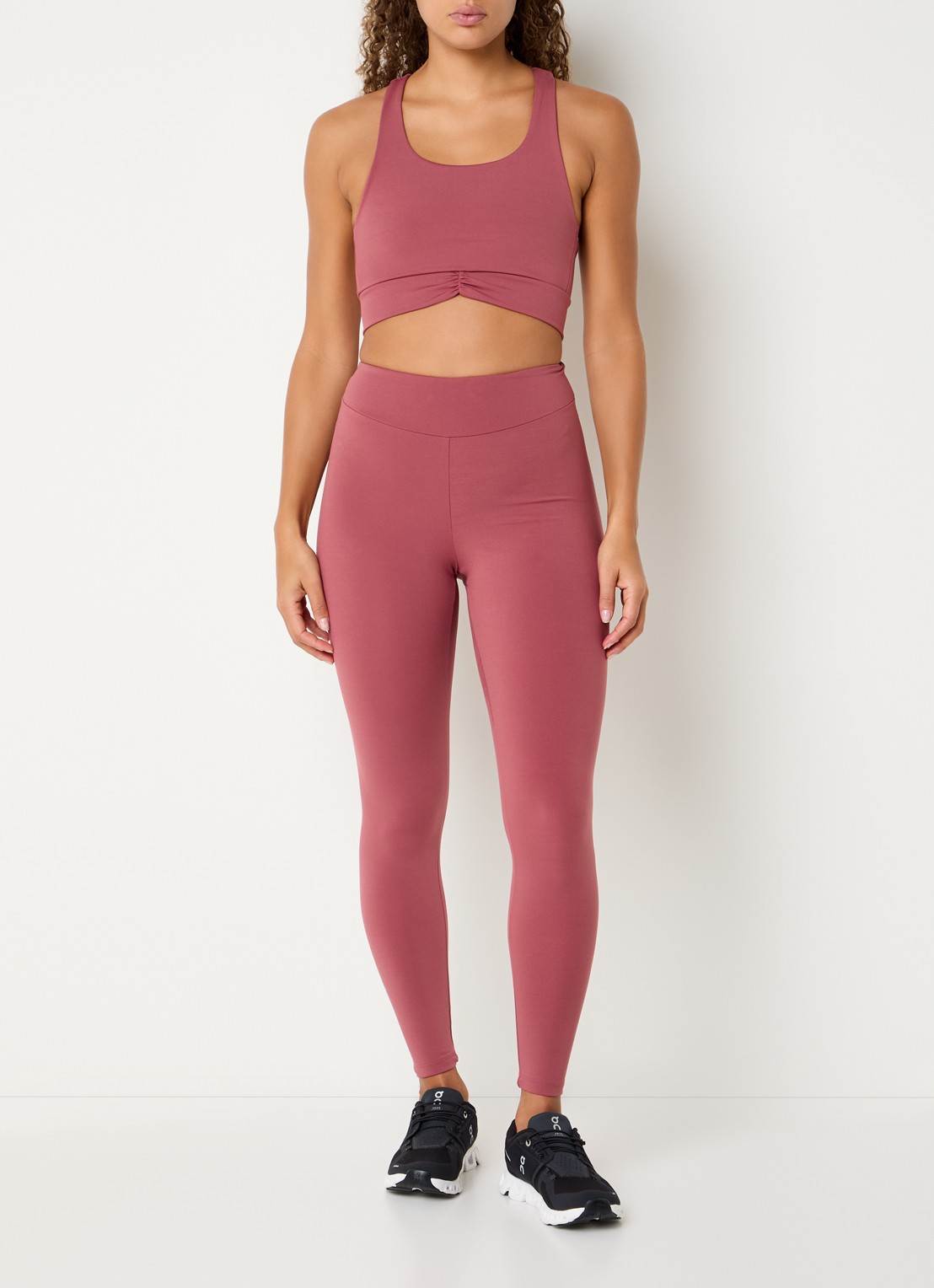 ba&sh Gisor sport bh met light support - voorkant 4 kersenrood