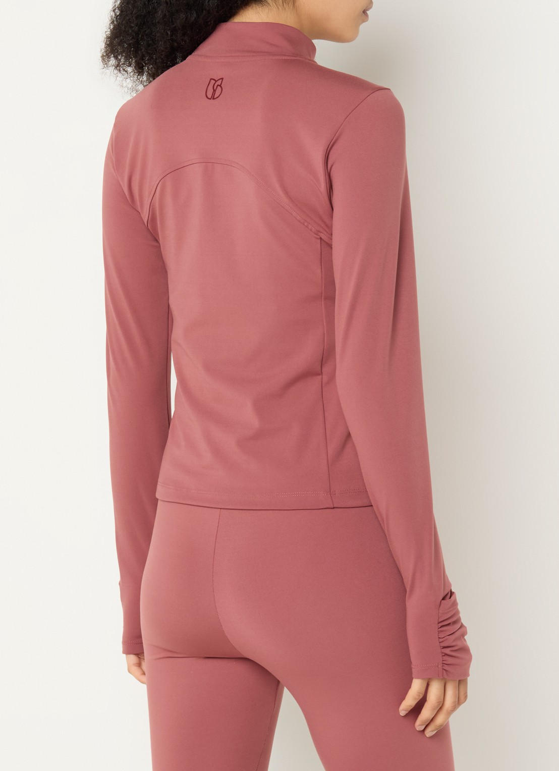 ba&sh Gladys sweatvest met ritszakken - achterkant donkerroze