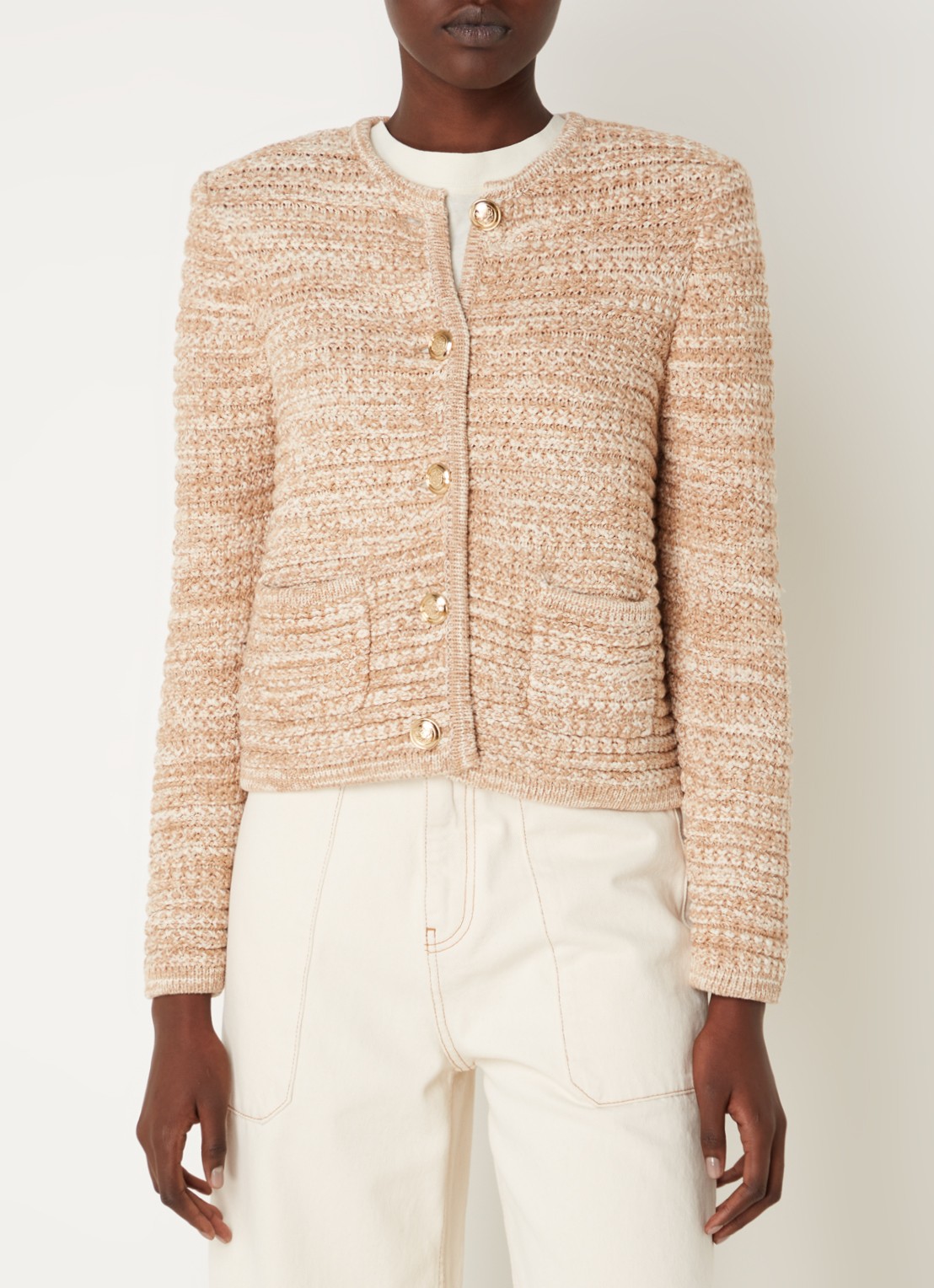 ba&sh Guspa grofgebreid vest met gemêleerd dessin - detail 2 beige