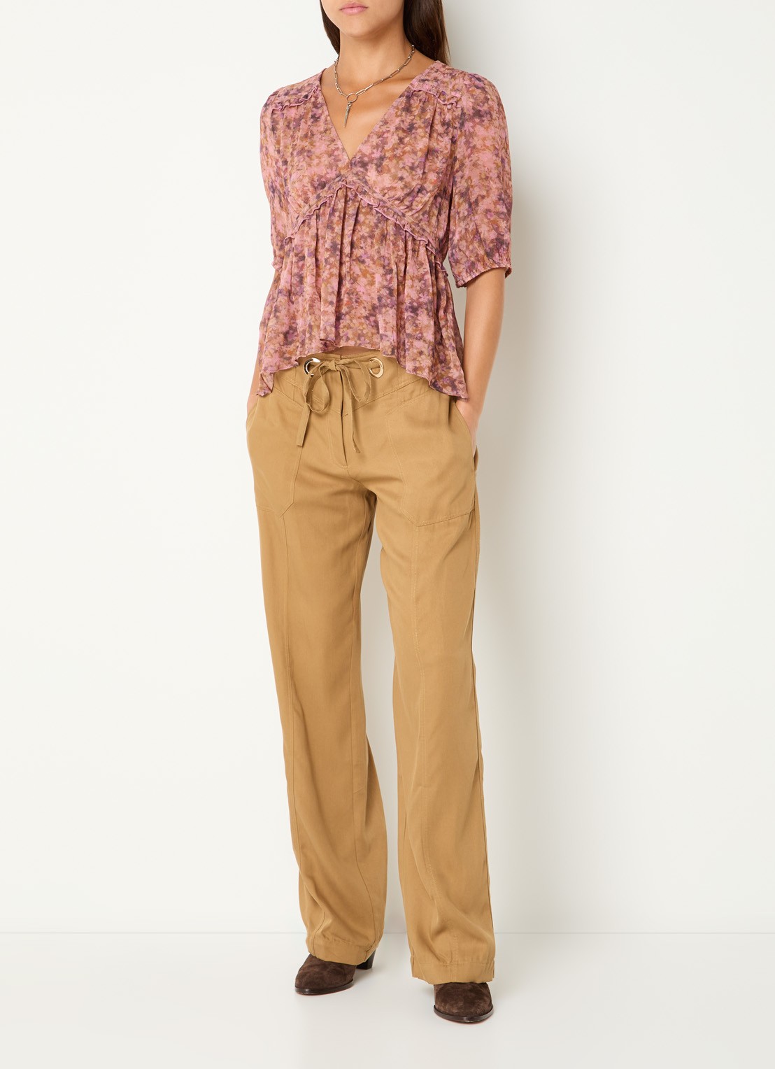 ba&sh High waist straight fit broek met steekzakken - voorkant 2 camel