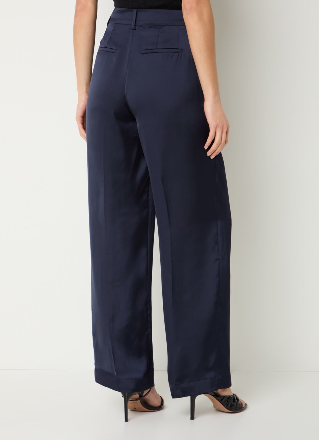 ba&sh High waist wide fit pantalon van satijn met steekzakken - achterkant donkerblauw