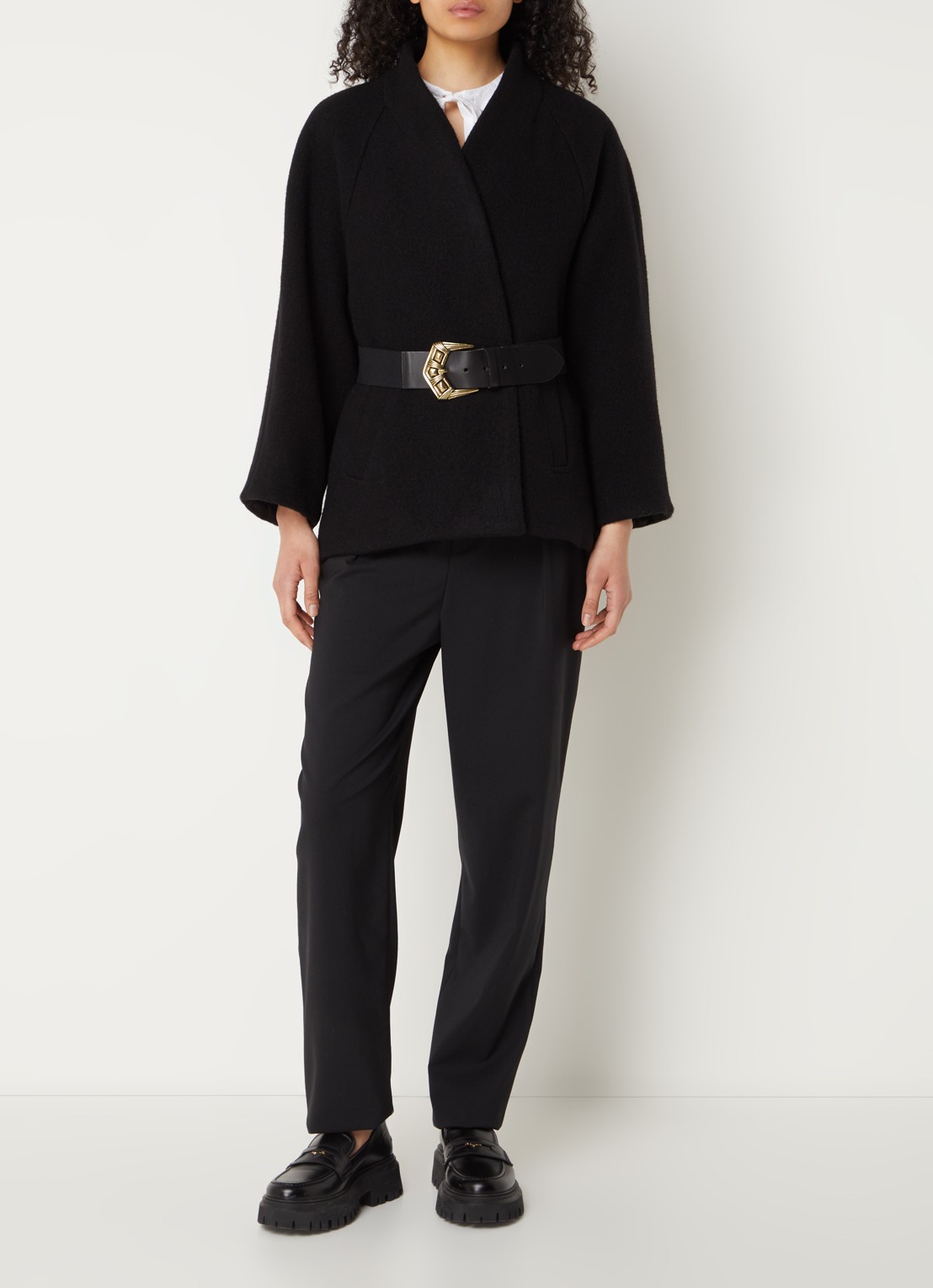 ba&sh Hini cape van wol met gespdetail - voorkant 2 zwart