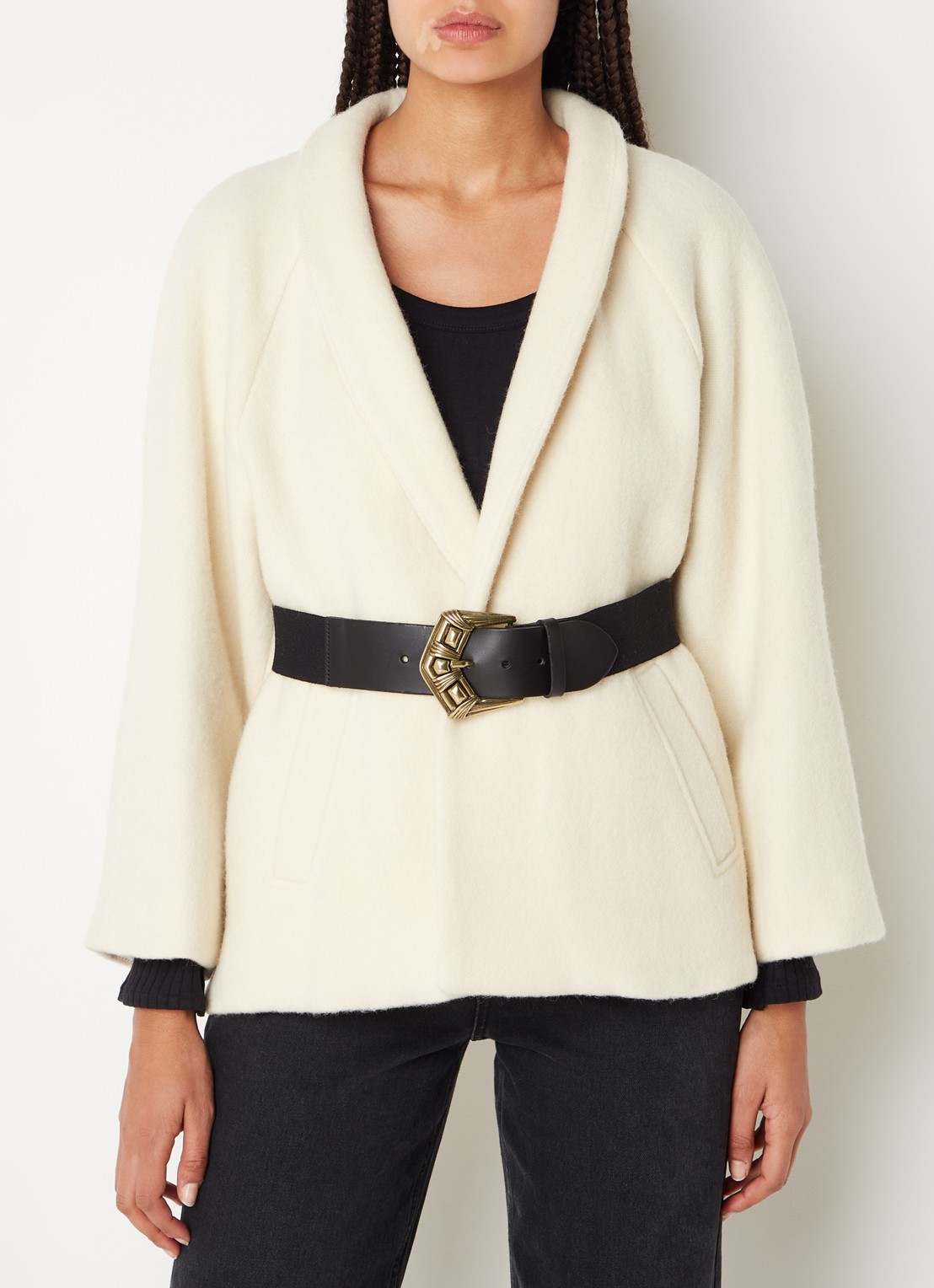ba&sh Hini cape van wol met gespdetail - detail gebroken wit