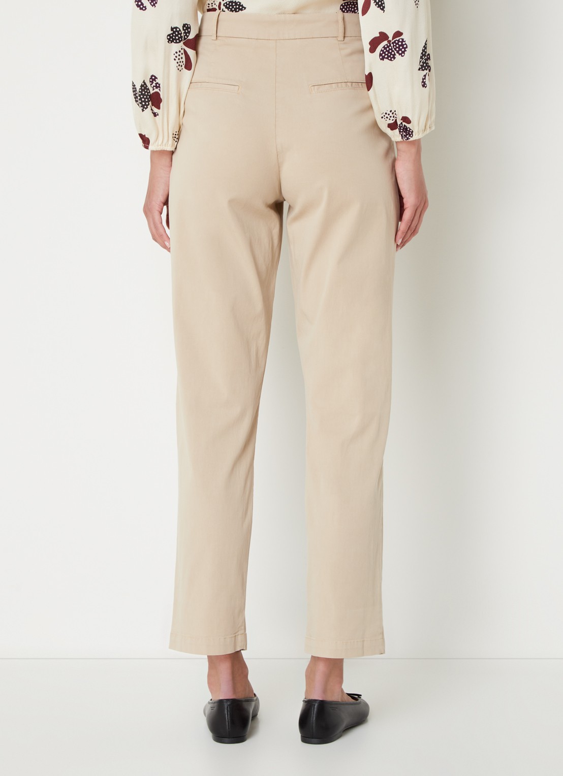 ba&sh Jally mid waist straight fit cropped pantalon met steekzakken - achterkant 4 beige