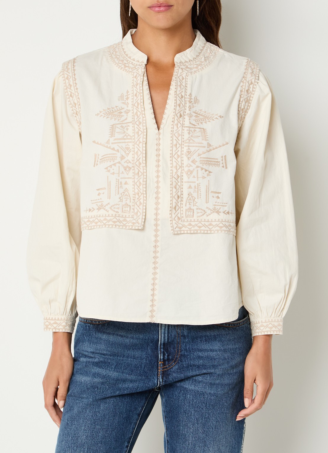 ba&sh Laura tuniek met borduring en V-hals - detail creme