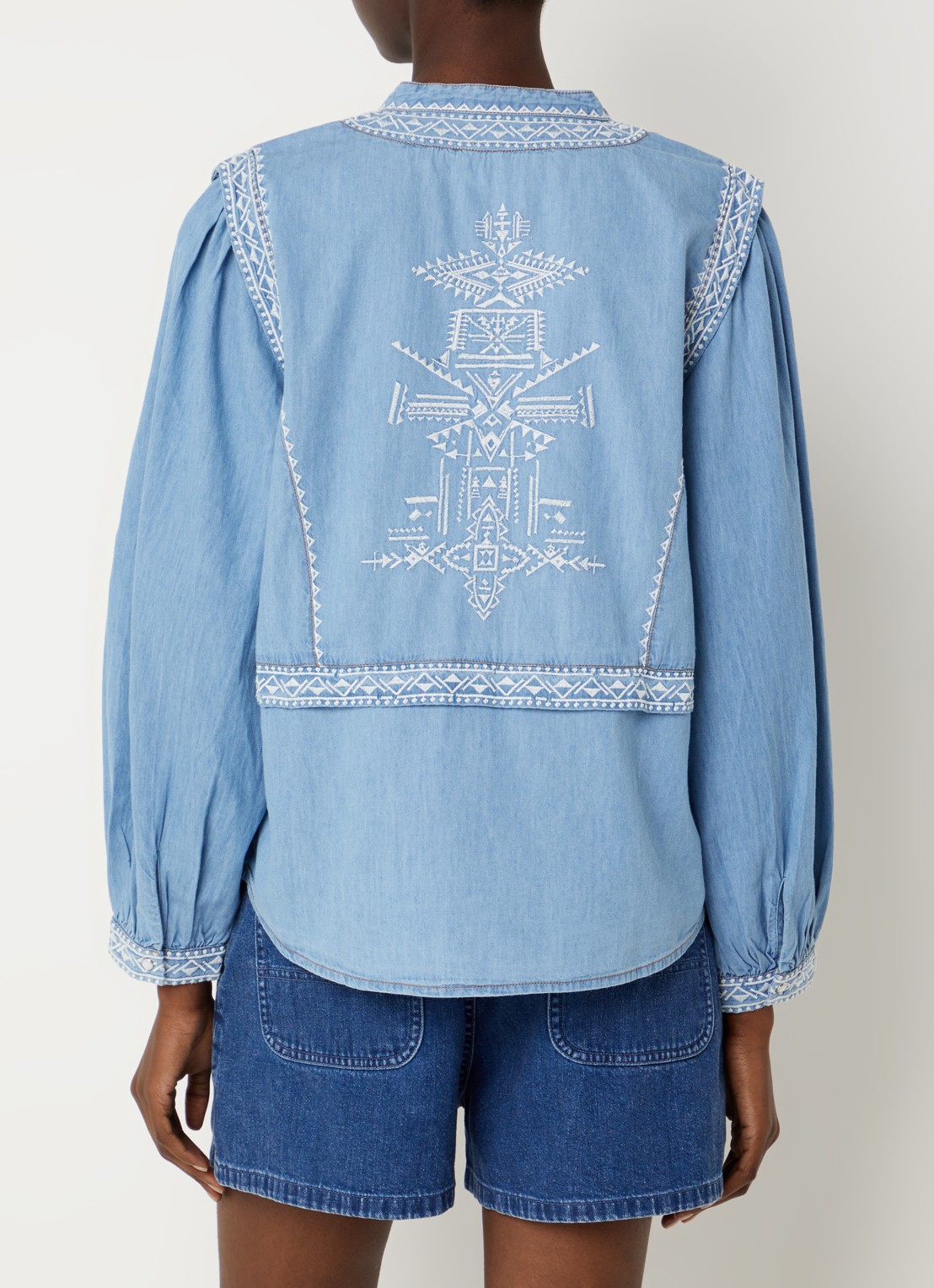 ba&sh Laura tuniek van chambray met borduring - achterkant 3 lichtblauw