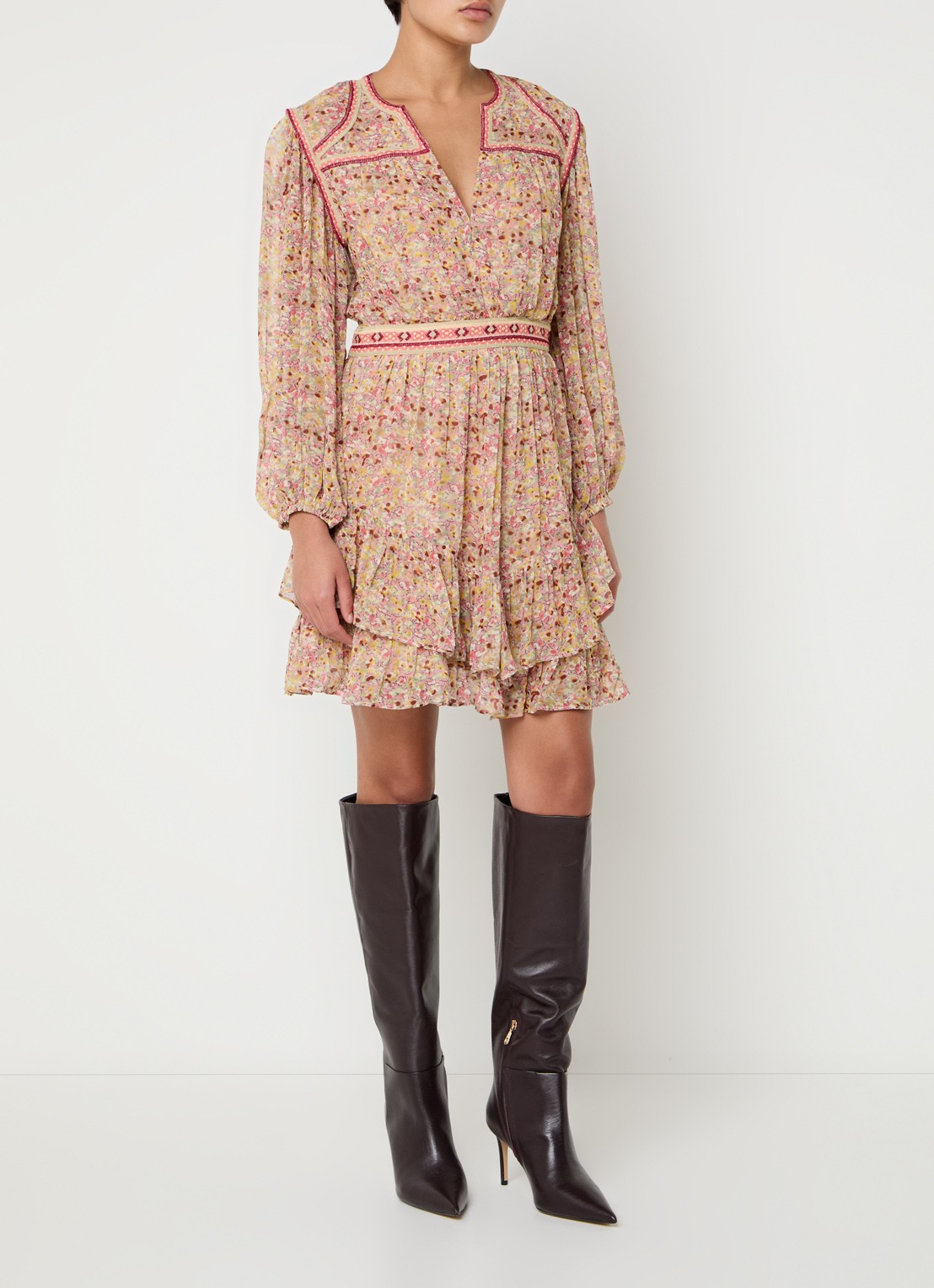 ba&sh Loly semi-transparante mini tuniekjurk met bloemenprint - voorkant 4 roze
